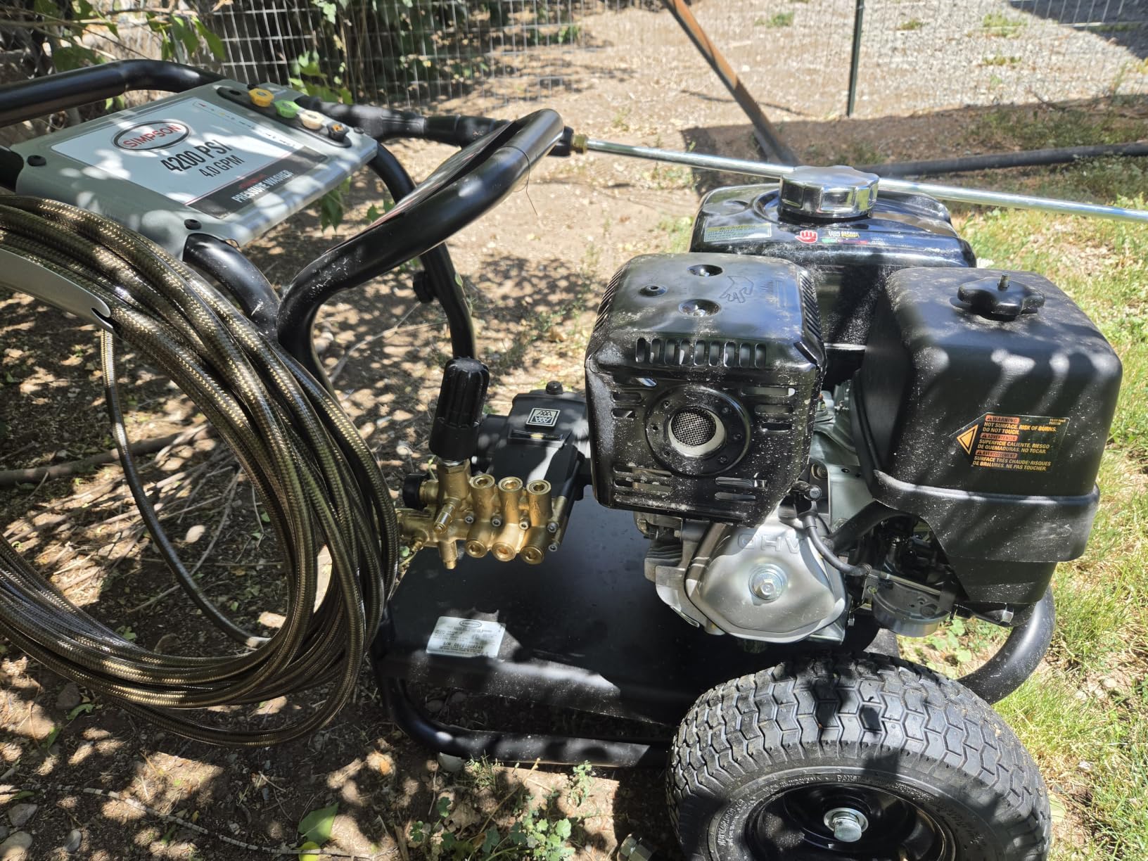 Simpson PS4240 PowerShot Gas Pressure Washer Powered by Honda GX390, 4200 PSI at 4.0 GPM, AAA Triplex Pump, 50' Hose, 5 Nozzles, 49-State Compliant customer photo 1
