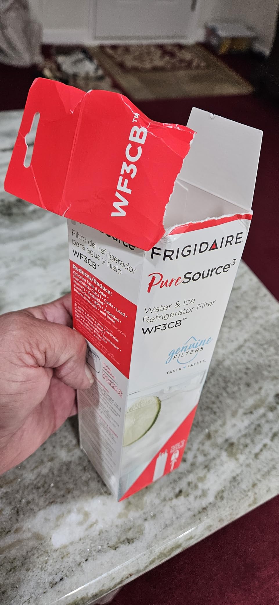 Frigidaire WF3CB Puresource3 Refrigerator Water Filter, White, 1 Count (Pack of 1) customer photo 2