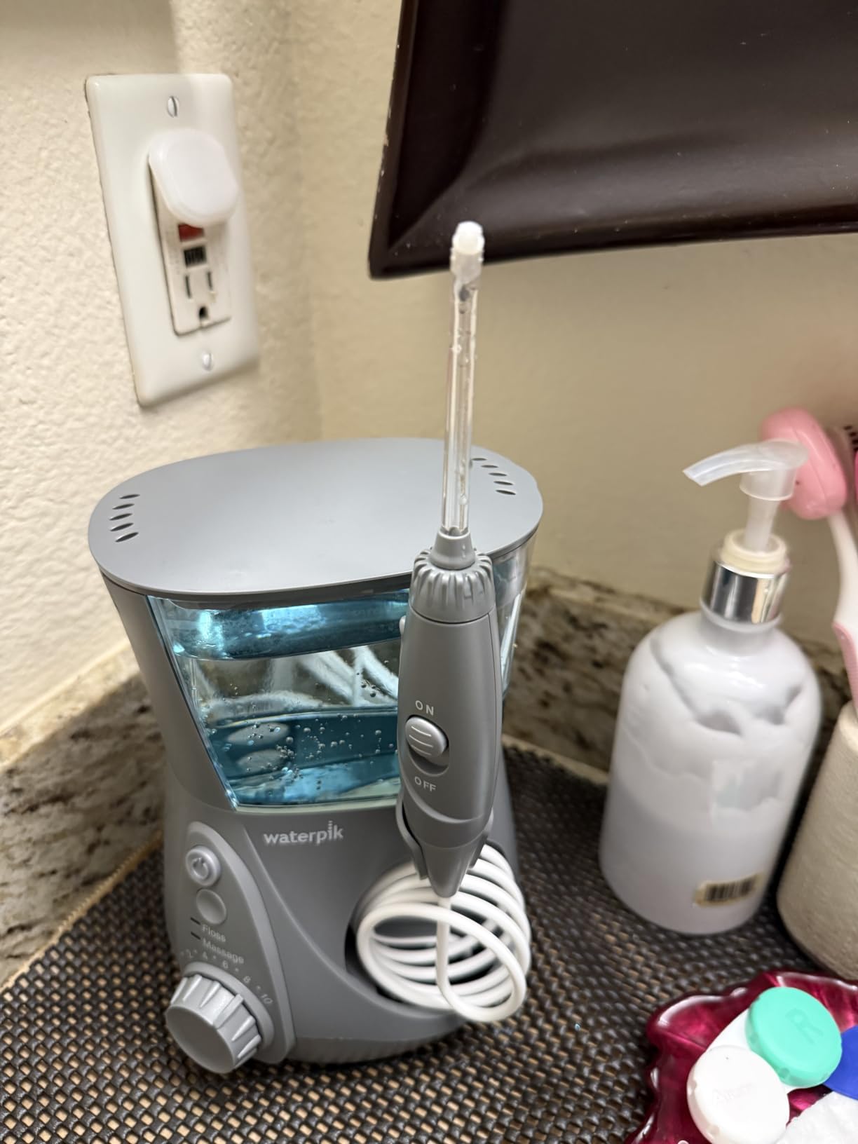 Waterpik Aquarius Countertop Water Flosser with 10 Settings, 7 Tips, White customer photo 2