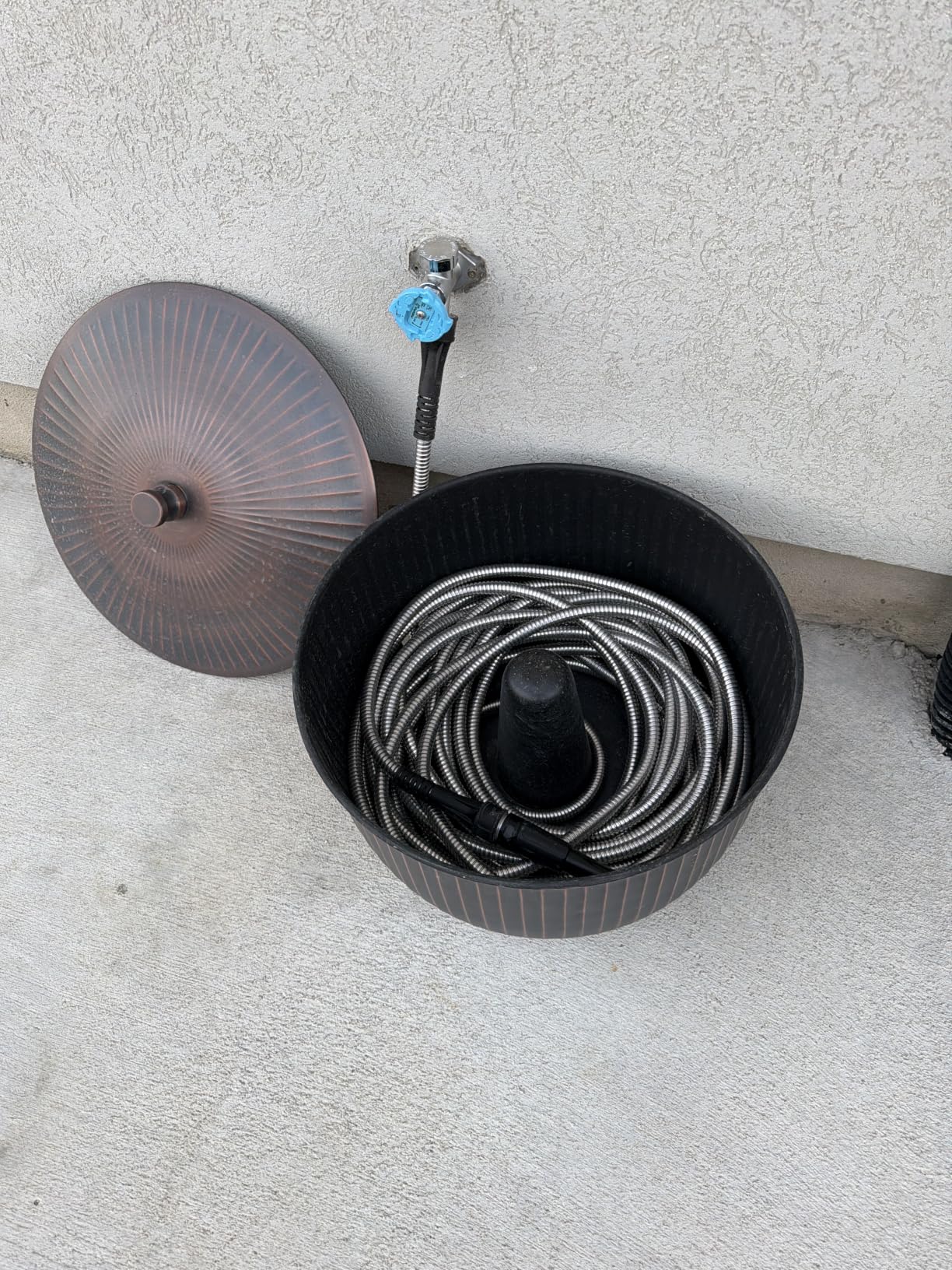 BIONIC STEEL 100 Ft Metal Garden Hose with Sprayer Nozzle | Non Kinking Design, Stainless Steel Heavy Duty Water Hose 100 Ft x 5/8 in. Flexible & NON Expandable for Water Flow, 500 PSI customer photo 1