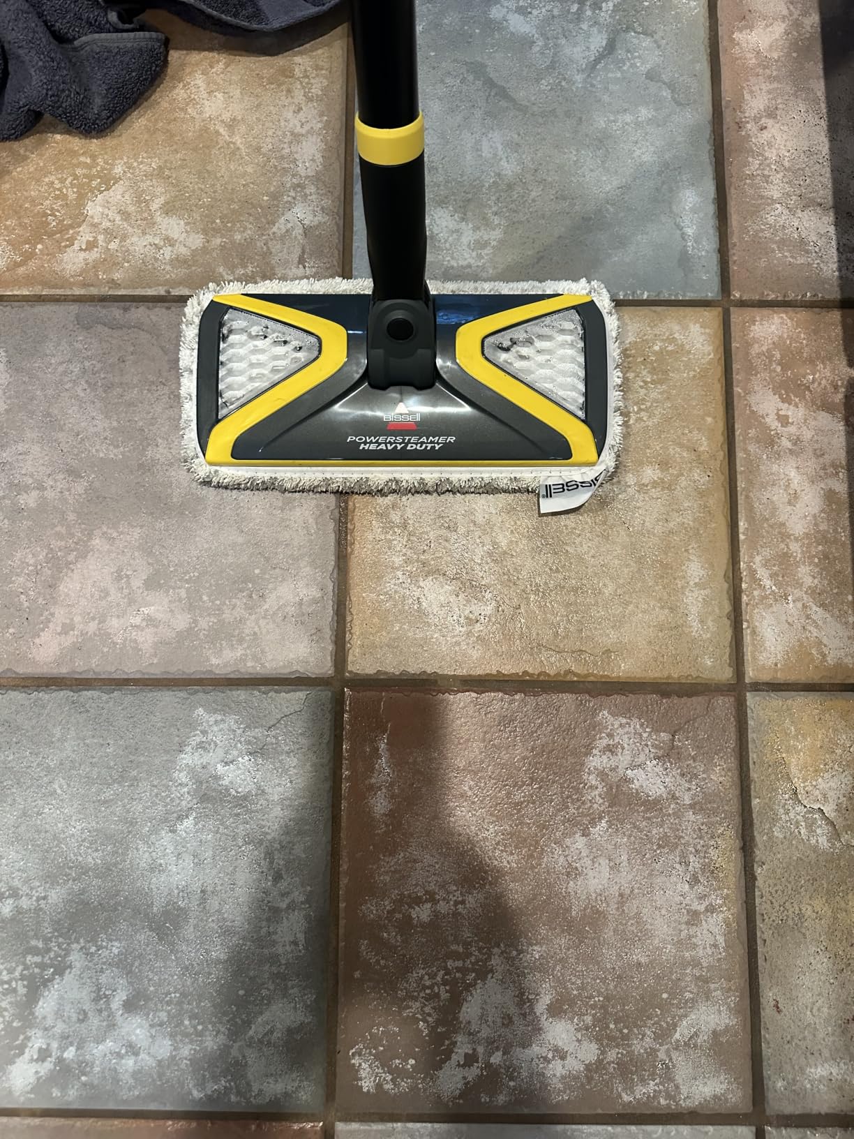 BISSELL PowerFresh Slim 3‑in‑1 Steam Mop & Handheld Steamer, Extension Wand, On‑Board Tool Kit, Multi‑Surface Cleaner for Sealed Hard Floors 2075A customer photo 1