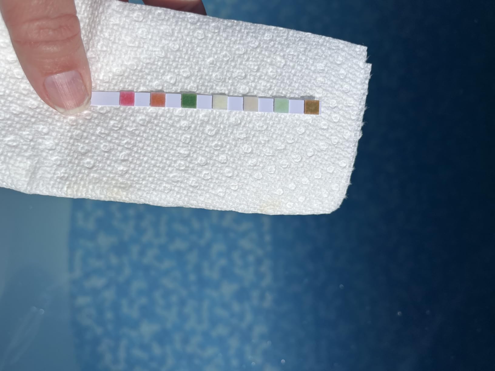 Water Hardness Test Kit - Quick and Accurate Water Hardness Test Strips - Hard Water Test Kit with eBook - Ultimate Test Kit for Water Hardness - 150 Water Softener Test Strips by JNW Direct customer photo 1