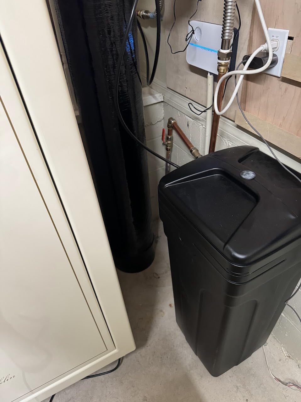 Aquasure Harmony Series 48,000 Grains Whole House Water Softener w/High Efficiency Digital Metered Control Head (48,000 Grains) customer photo 1