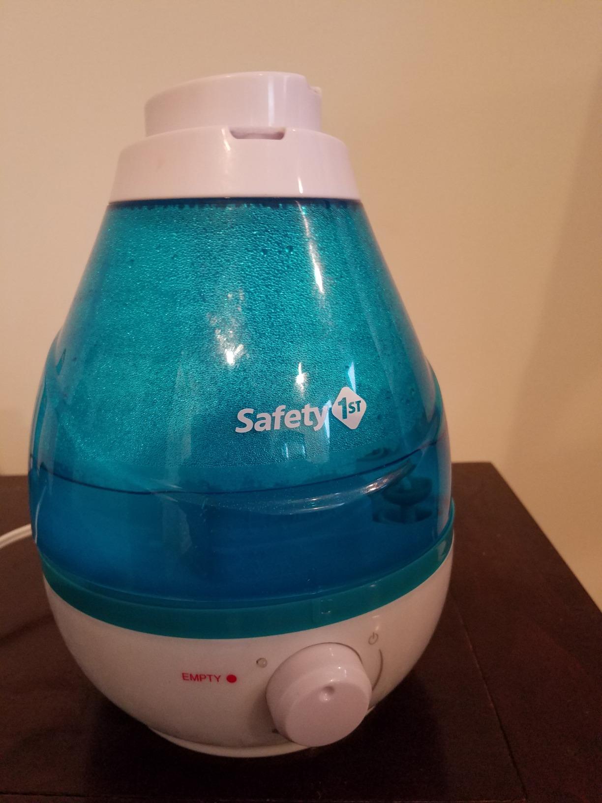 Safety 1st 360 Degree Cool Mist Ultrasonic Humidifier, Seafoam customer photo 1