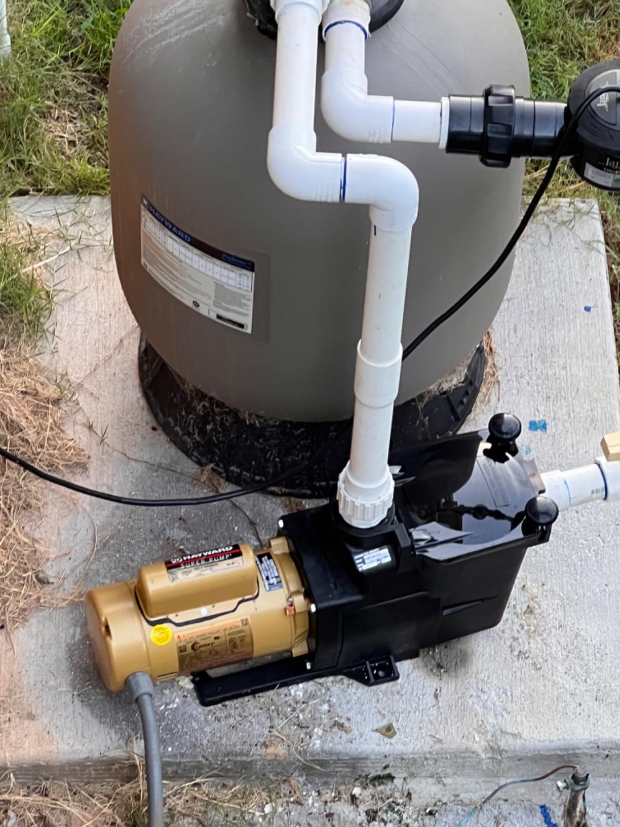 Hayward Pool Pump Inground Pools Super Pump 1 HP (W3SP2607X10 replacement for SP2607X10 pump for in-ground pools) customer photo 1