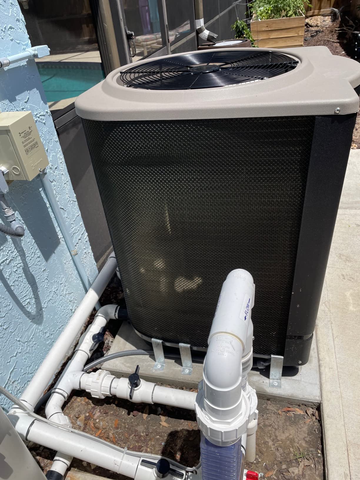 Hayward W3HP21404T HeatPro 140,000 BTU Pool Water Heater Heat Pump for In-Ground Pools customer photo 2