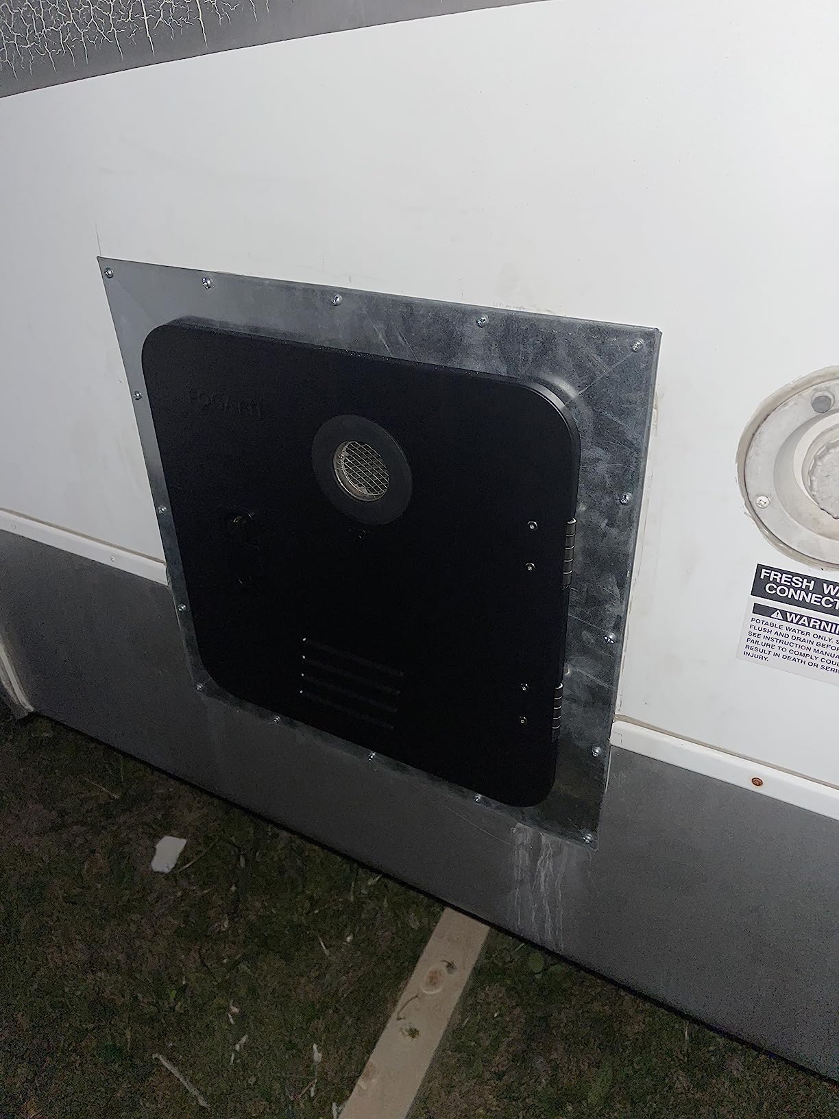 RecPro RV Tankless Gas Water Heater | 42,000 BTU | Black customer photo 2