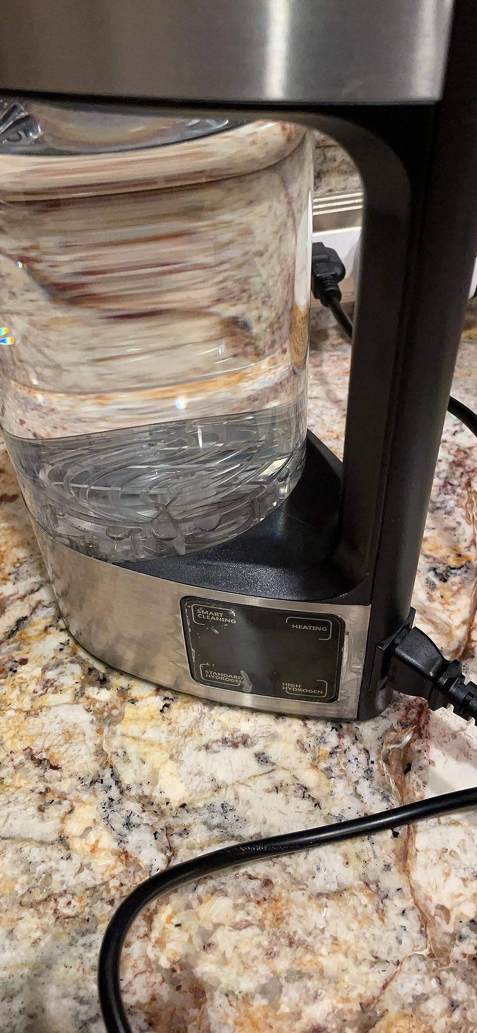 Hydrogen Water Machine for Home, 2L Hydrogen Water Generator with SPE/PEM Electrolysis, Countertop Hydrogen Rich Water Maker System, Auto Cleaning, High Concentration H2 Production customer photo 1