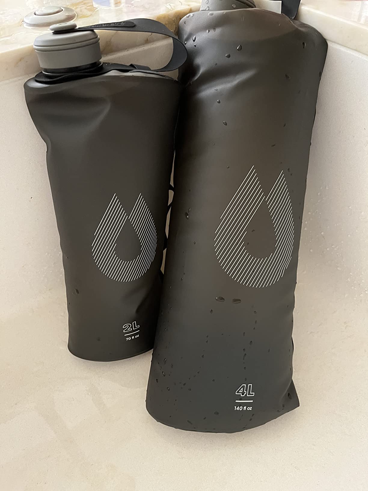 HydraPak Seeker - Collapsible Camping Water Storage (2L) - BPA & PVC Free, Hydration Reservoir Bag, Leak Proof - Mammoth Grey customer photo 1