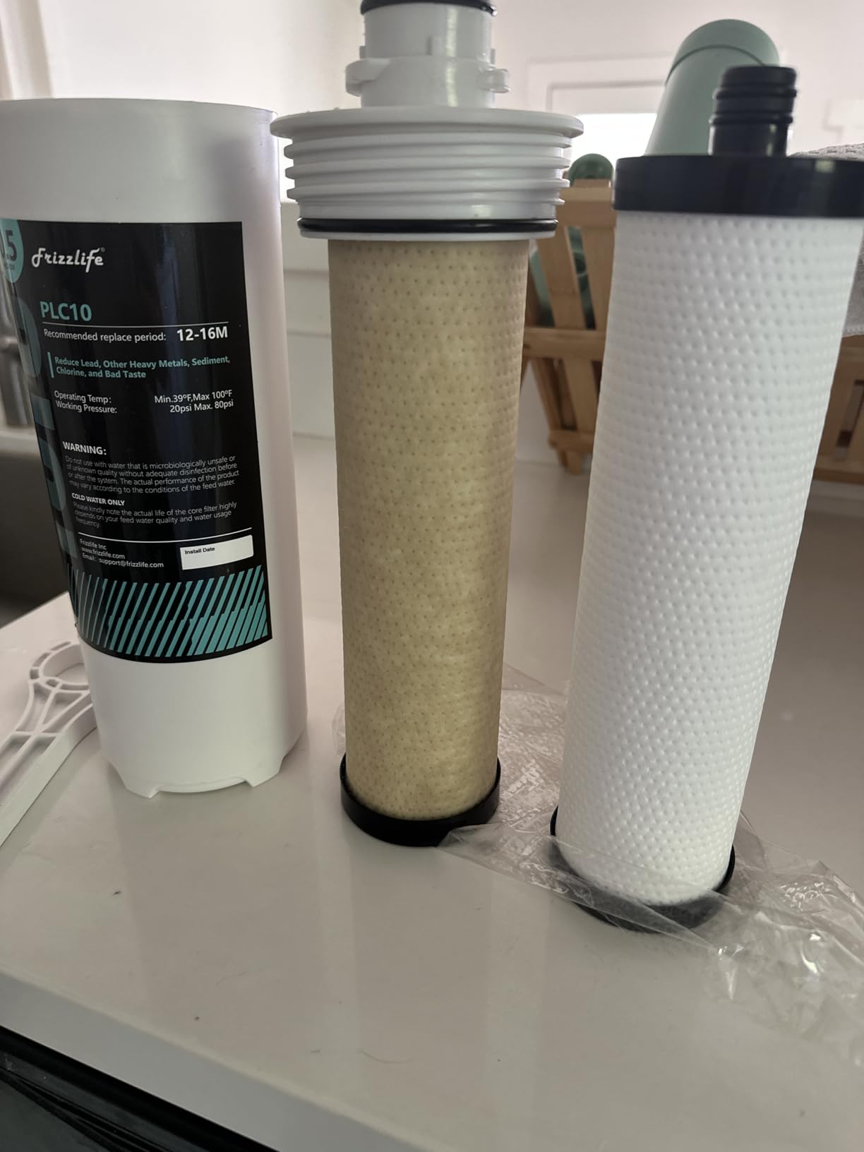 Frizzlife SW10 Under Sink Water Filter System, NSF/ANSI 53&42 Certified, Reduces 99.99% Lead, Chlorine, Bad Taste & Odor, Direct Connect Water Filter, 8K Gallons High Capacity, 0.5 Micron, USA Tech customer photo 1