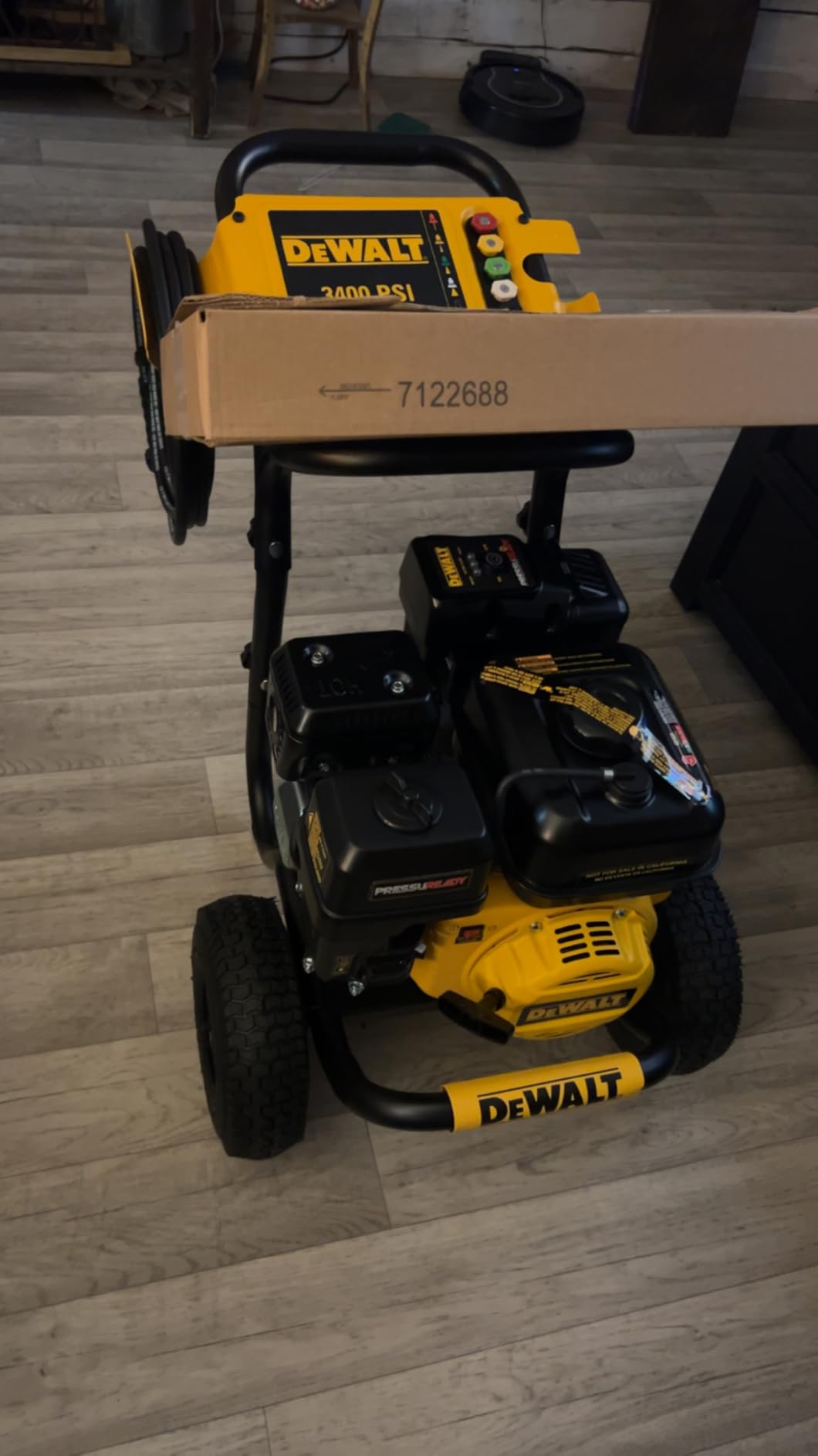 DeWalt 3300 PSI Gas Pressure Washer, 2.4 GPM, Residential Model DXPW3300-S | Gas Power Washer For Homeowners. AAA Axial Cam Pump, 25' Hose, 5 Nozzles, Ergonomic Spray Gun. 49-State Compliant. DXPW3300-S customer photo 1