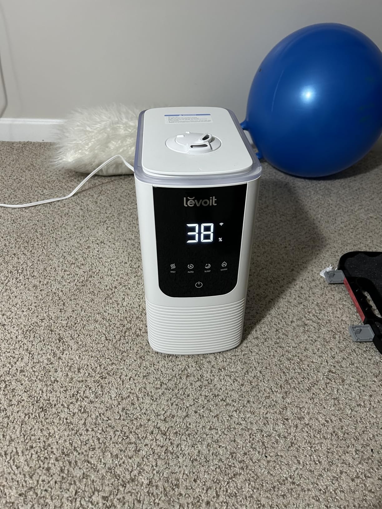 Levoit Humidifiers for Bedroom, Smart Warm and Cool Mist, Symptom Relief | 4.5L Top-Fill Tank Runs 45H, Auto Sensor Maintains Ideal Humidity, 26dB Quiet for Baby, Essential Oil, Easy To Clean customer photo 1