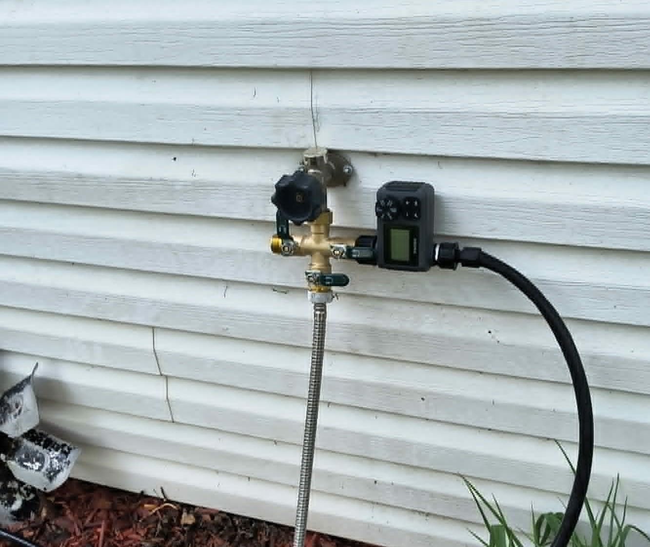 Outdoor Garden Hose Faucet Timers, Programmable Water Sprinkler Timer with Rain Delay/Manual/Automatic Drip Irrigation and Lawn Watering System for Yard, 1 Outlet customer photo 1