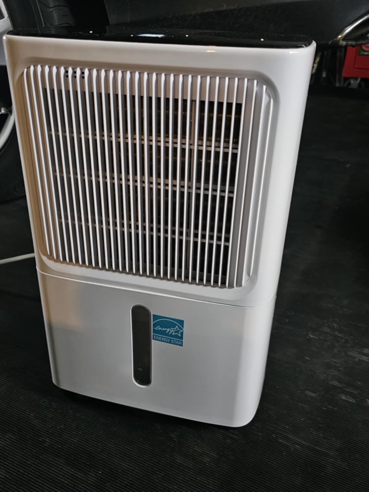 VEAGASO 34-36 Pint/D, 2500 Sq.Ft Dehumidifier for Basement with Drain Hose customer photo 1