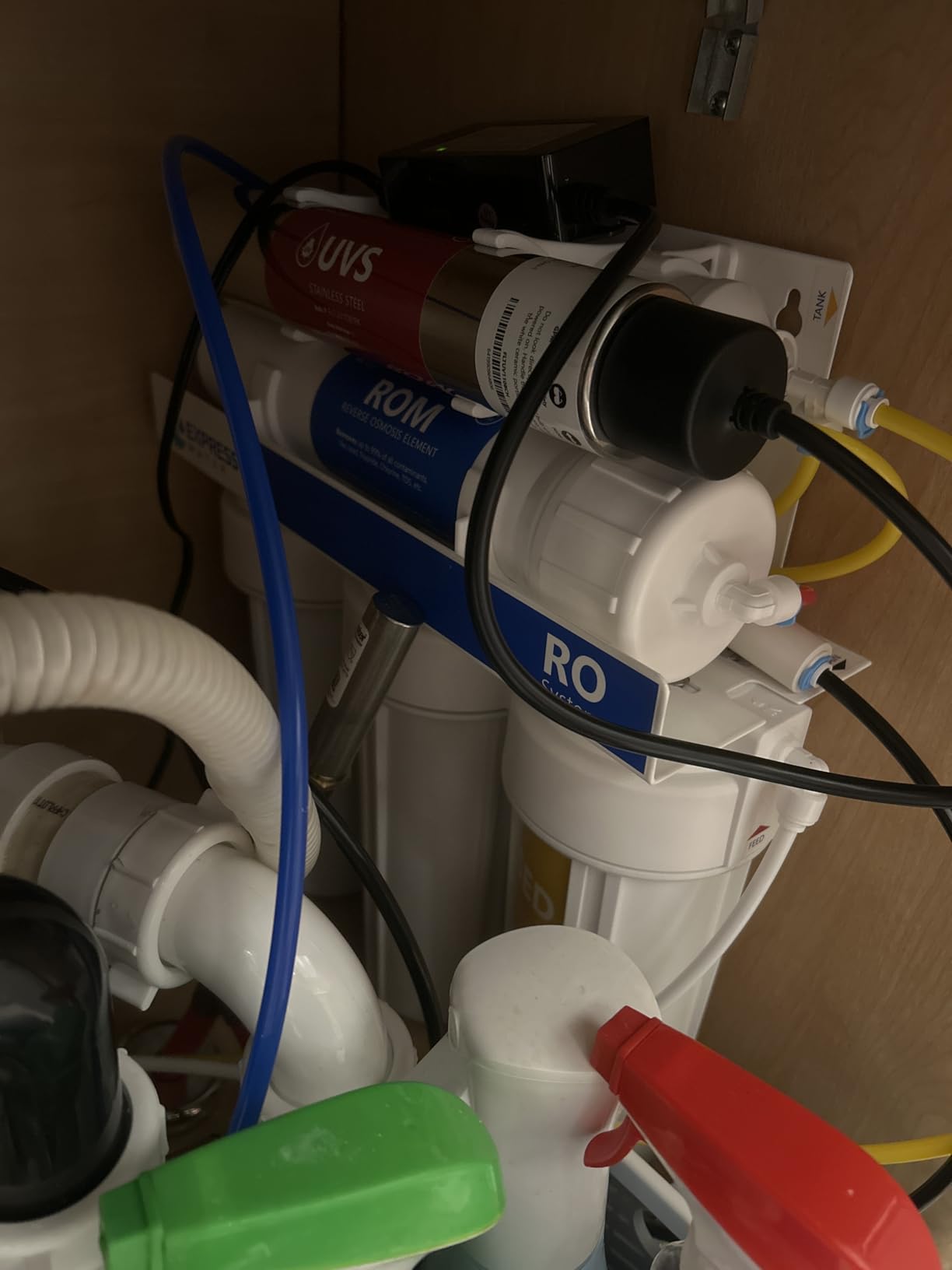 Express Water ROUV10D, 6-Stage RO Water Filter System, UV Filter, 100 GPD customer photo 2