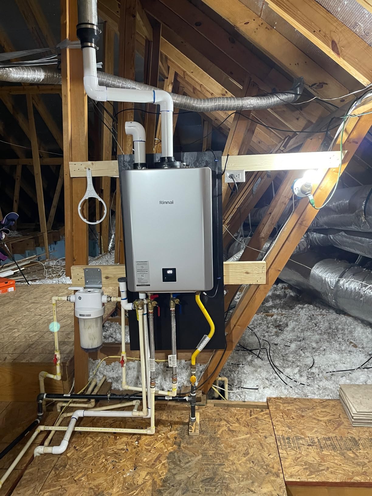 Rinnai RX180iN Condensing Smart Sense Natural Gas or Propane Tankless Water Heater, Indoor or Outdoor, Up to 10 GPM, 180,000 BTU customer photo 1