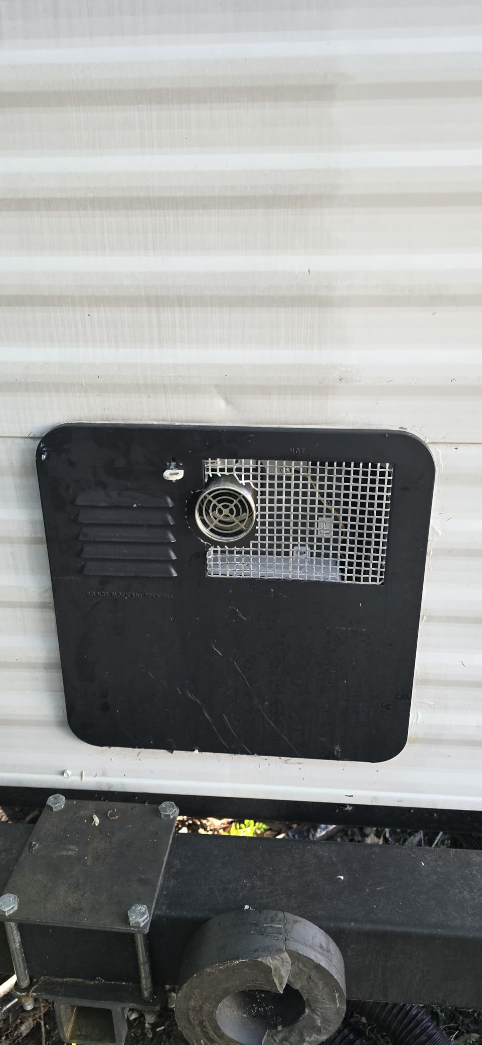 Suburban ST-60 60,000 BTU RV Tankless Water Heater, Freeze Protection customer photo 1