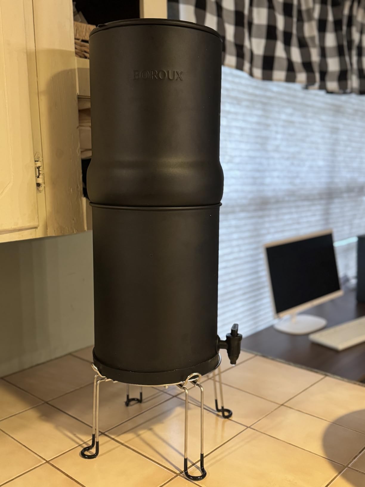 Boroux Legacy Gravity-Fed Countertop Stainless Steel Water Filter System | 3 Gallons with 2 Authentic Black Foundation Filters customer photo 1