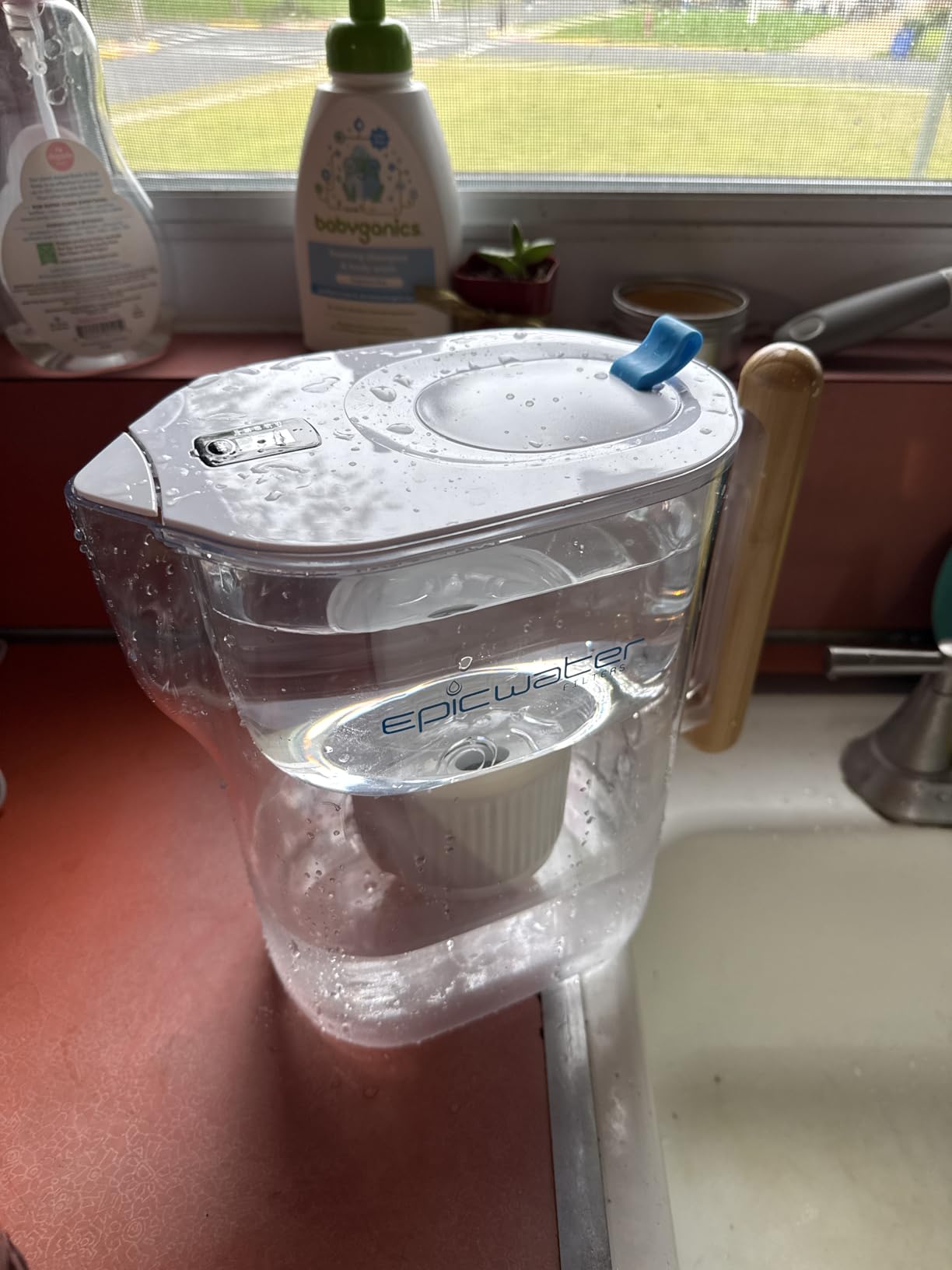 Epic Water Filters Pure Filter Pitchers for Drinking Water, 10 Cup 150 Gallon Filter, Removes Fluoride, Chlorone, Lead, Forever Chemicals customer photo 2