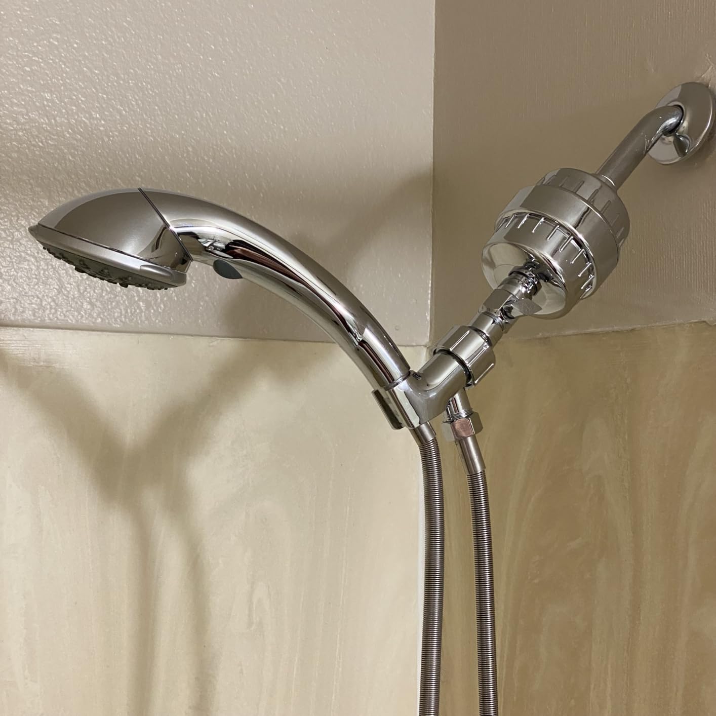 weAQUA Heavy Duty NO BS Shower Filter – 99% Removal for Hard Water, Chlorine, Fluoride, Heavy Metals, Micro-life, Organics and More customer photo 1