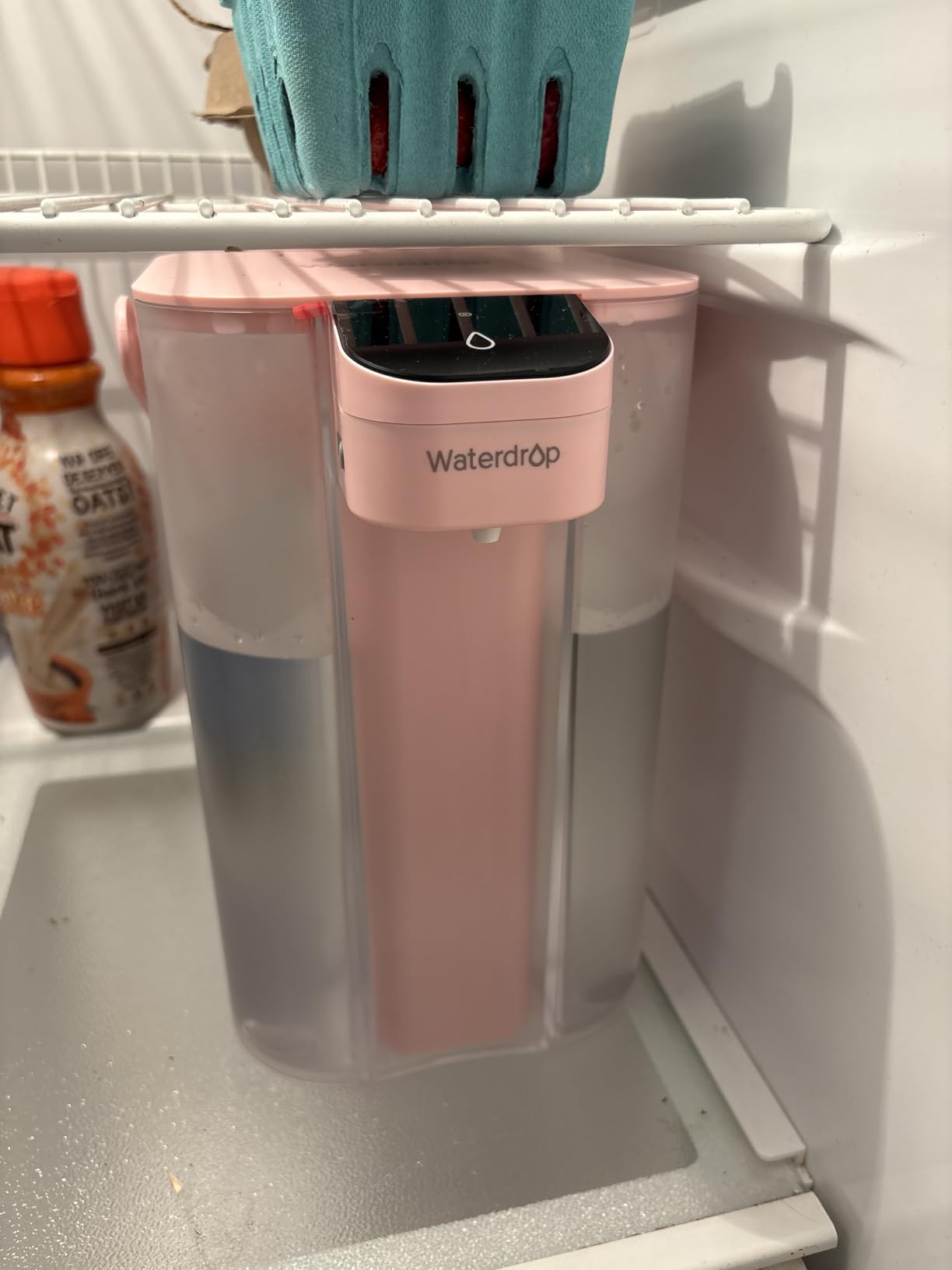 Waterdrop ED01W Electric Water Filter Pitcher, NSF/ANSI 42&53&401&372, 200-Gallon Long-Life, Reduce 99.6% of Lead and 45+ Impurities, 15-Cup, Rechargeable Instant Dispenser customer photo 1