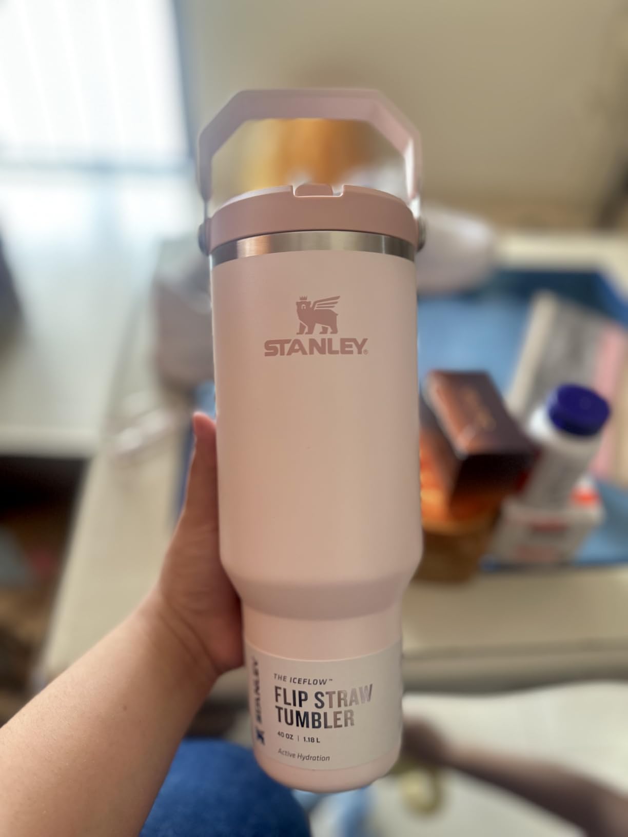 STANLEY IceFlow 2.0 Flip Straw Tumbler, 30 oz, Dried Pine | Easy Carry Handle | Twist On Lid and Flip Up Straw | Leak Resistant Water Bottle | Insulated Stainless Steel | BPA-Free customer photo 2