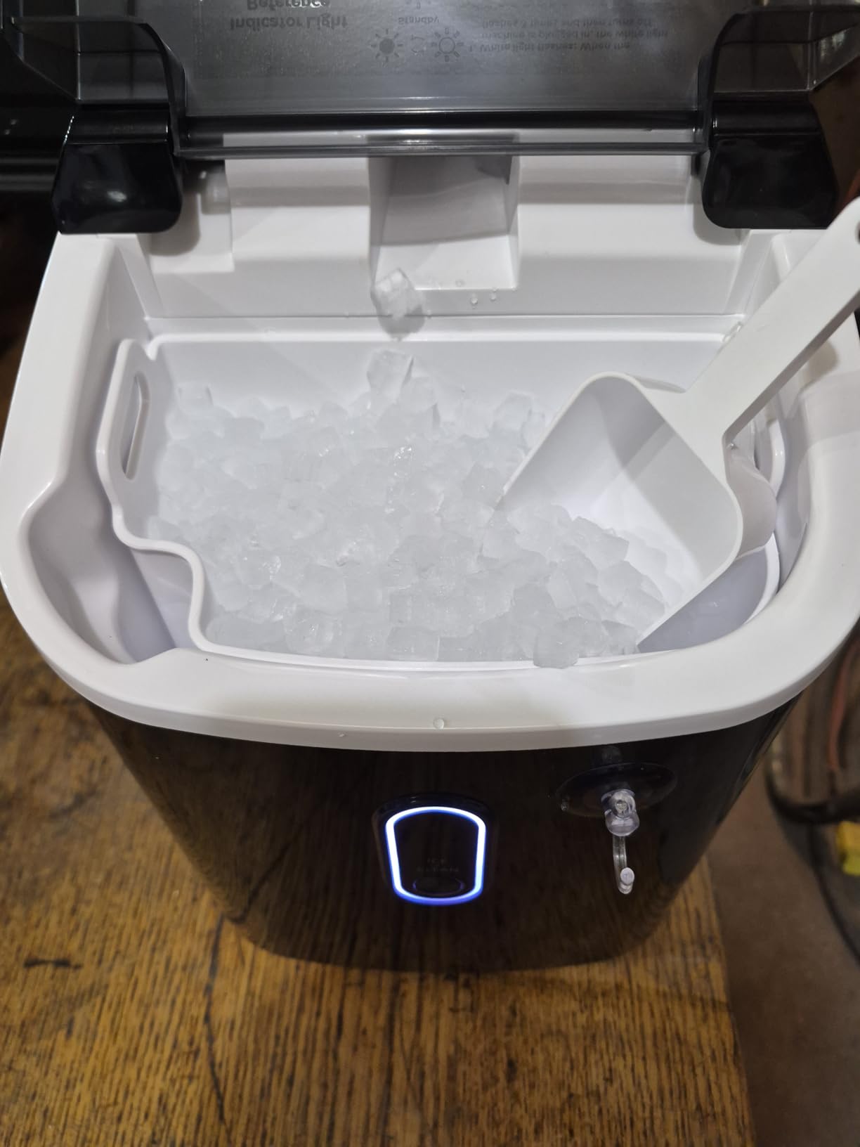 Silonn Countertop Ice Maker with 2.5L Expandable Ice Basket, 26.5lbs/24H, 9 Cubes in 6 Mins, 2 Ice Sizes, Self-Cleaning & LED Touch Control for Home Kitchen Office customer photo 2