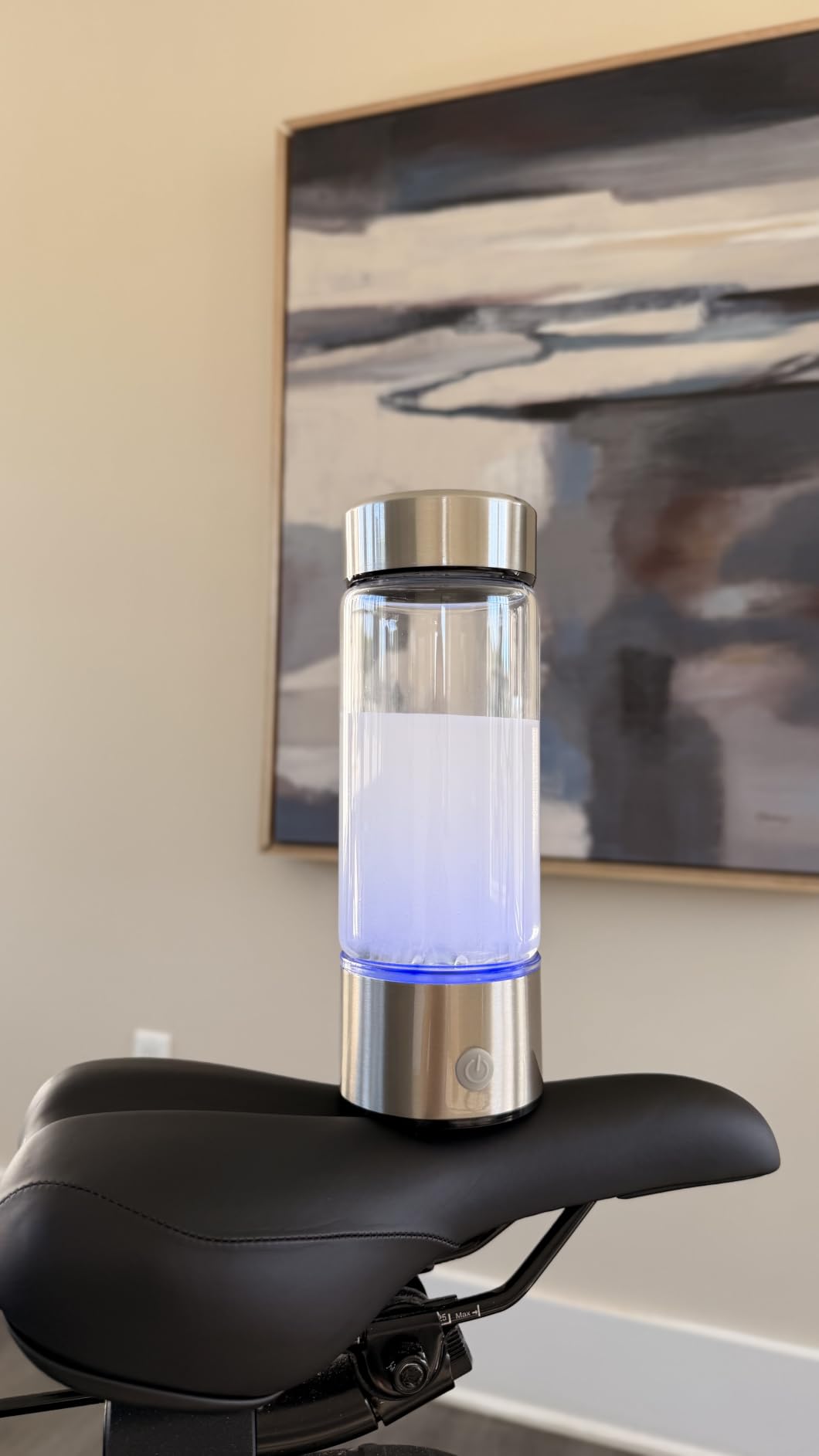 Aqua Vital Hydrogen Water Bottle 2026 Generator 16 oz/470 ml SPE-PEM Ionized H2 Hydration Bottle USB-C Rechargeable Glass Flask with Auto Shut-Off Portable Sports & Travel Hydrogenated Water Machine customer photo 2