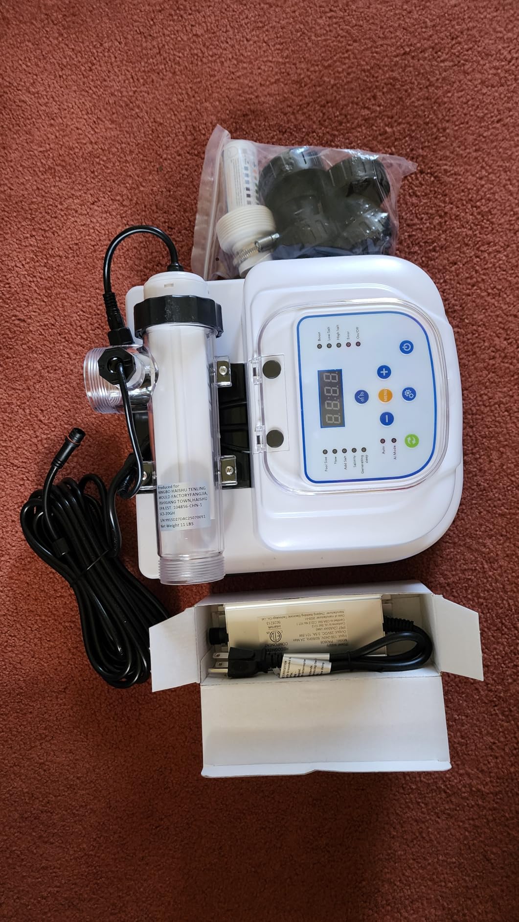 Saltwater Chlorinator System for Above Ground Pools up to 15,000 Gallons, Self-Cleaning Saltwater Pool Chlorinator Generator with Test Strip Included customer photo 1