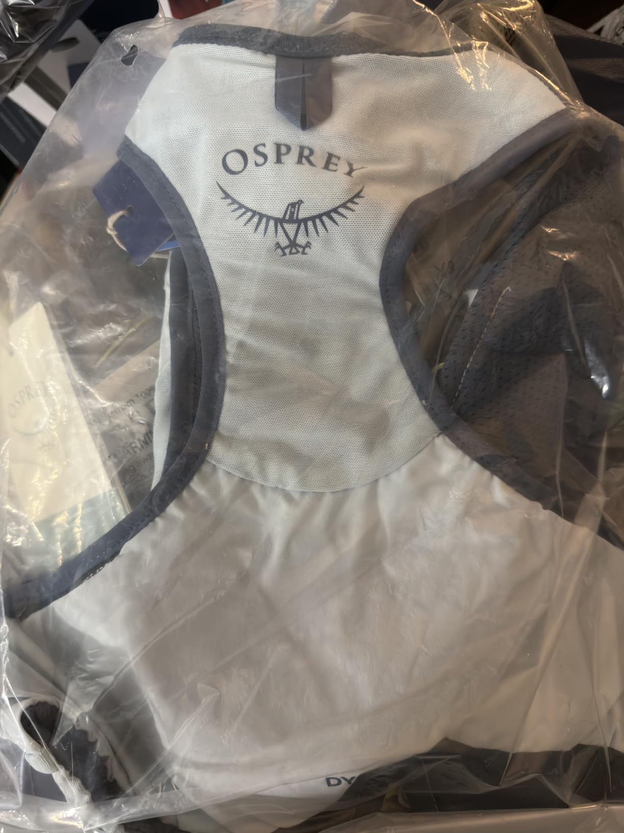 Osprey Duro LT Men's Running Hydration Vest with Hydraulics Soft Flasks customer photo 1
