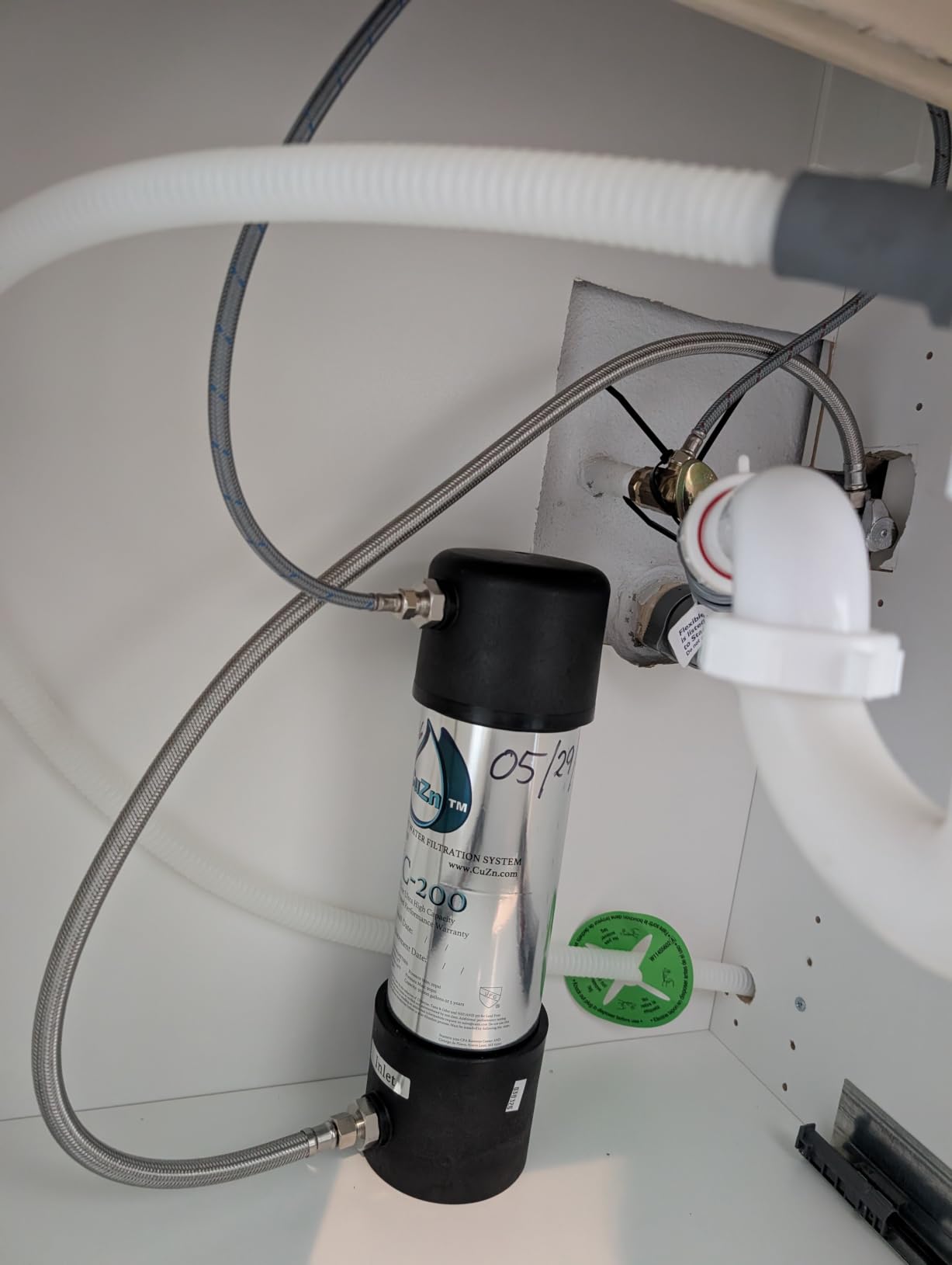 CuZn UC-100 Under Sink Water Filter, 10K Gallons or 1 Year Filtration Life | Reduces PFAs, PFOS, Lead, Chlorine, Improves Taste, NSF and ANSI 42 & 372 Certified, High Performance customer photo 1