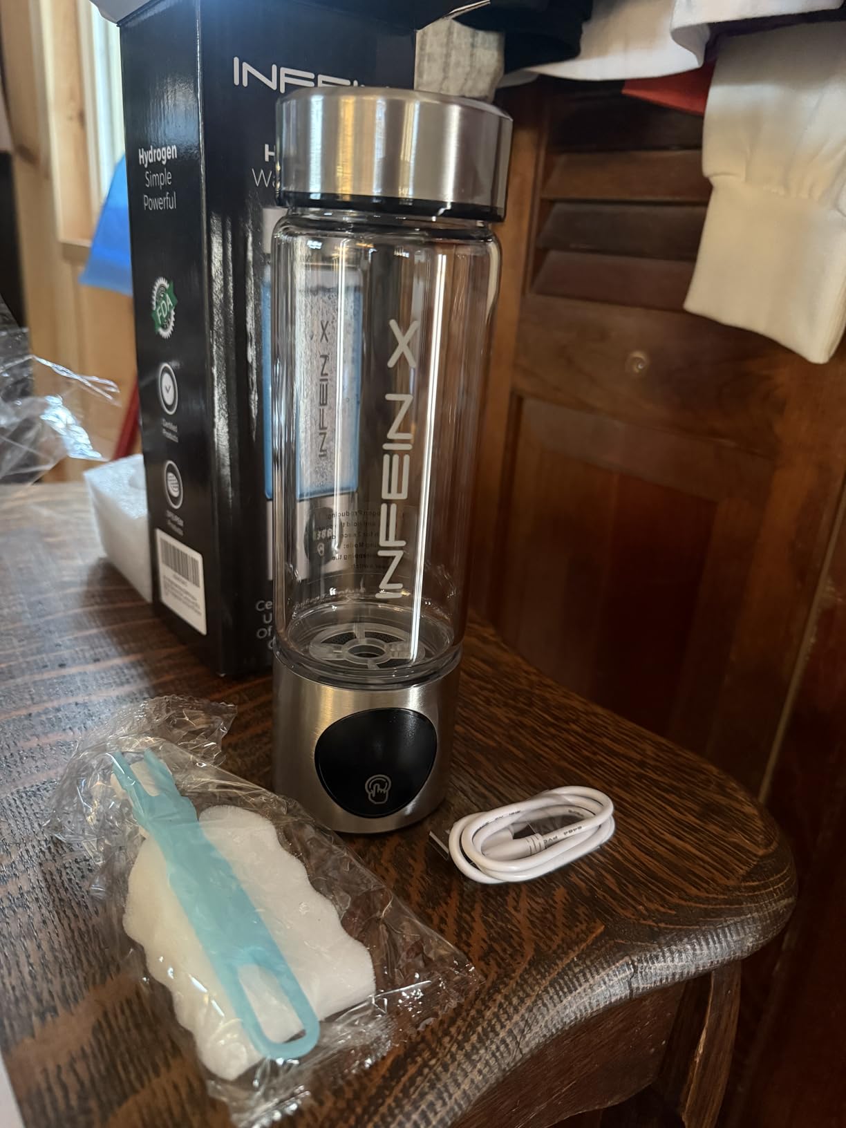 Hydrogen Water Bottle, 3000PPB Portable Hydrogen Water Ionizer Machine, Rechargeable Hydrogen Water Bottle Generator with SPE & PEM Tech, Hydrogen Water Cup for Gym Office Home Travel customer photo 2