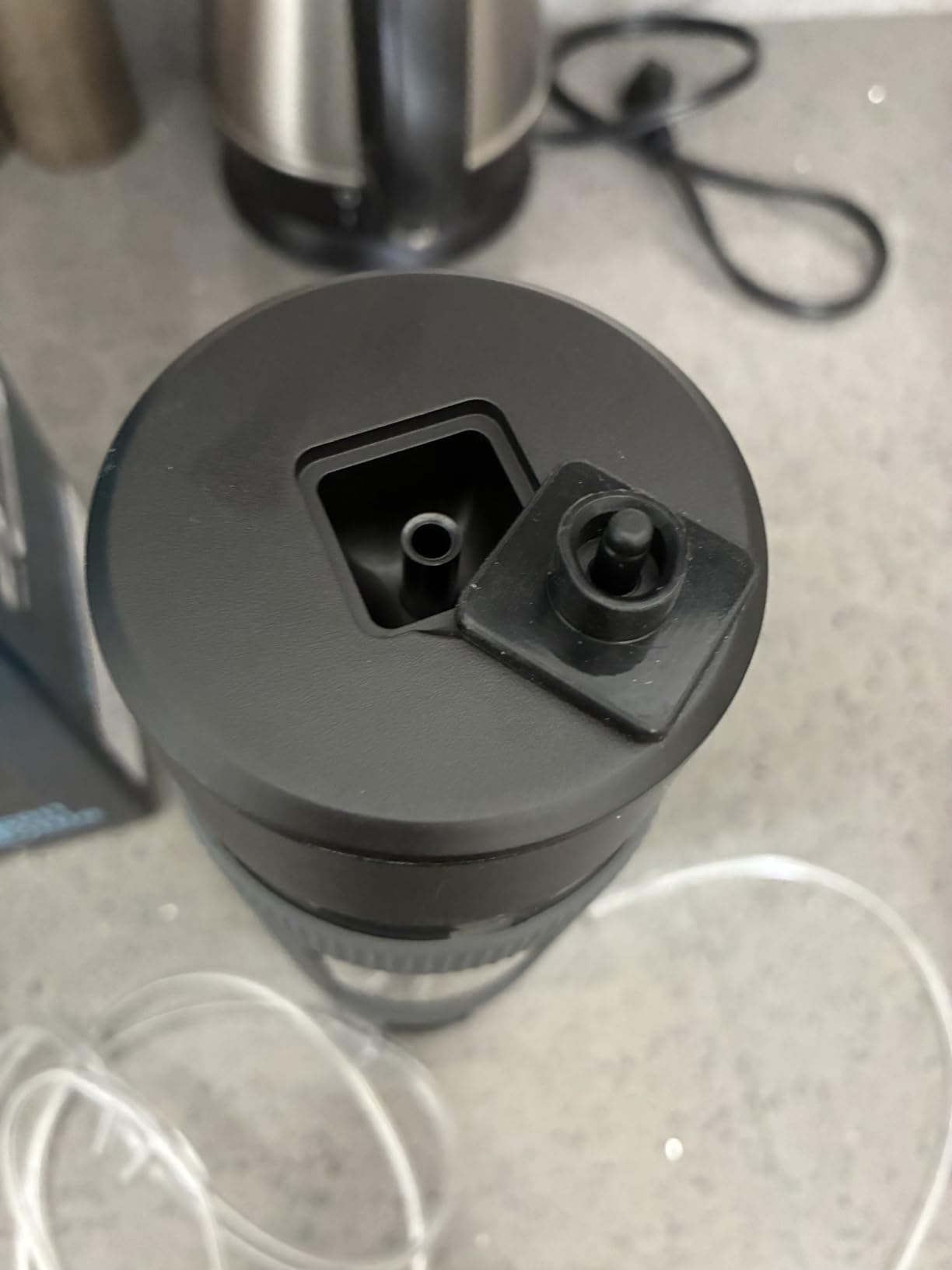 Hydrogen Water Bottle | 16.2 oz (480 ml) Hydrogen Water Generator | 6000 PPB Hydrogenator Machine | SPE/PEM Ionizer Generator (Silver) customer photo 2