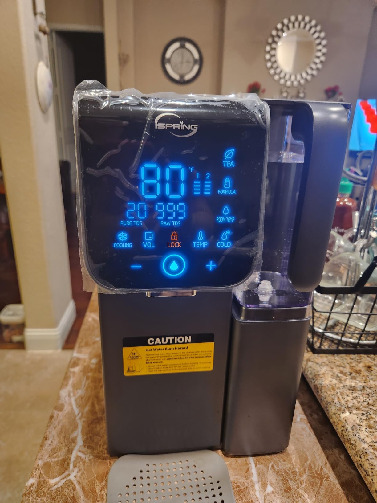 iSpring Sparkling Water Maker with UV, Hot & Cold Countertop Reverse Osmosis Water Filter, PFAS & TDS Removal, Real-Time TDS Monitor, Fits Standard Screw-in CO2 Cylinders, Model# RCD100SPKHC customer photo 1