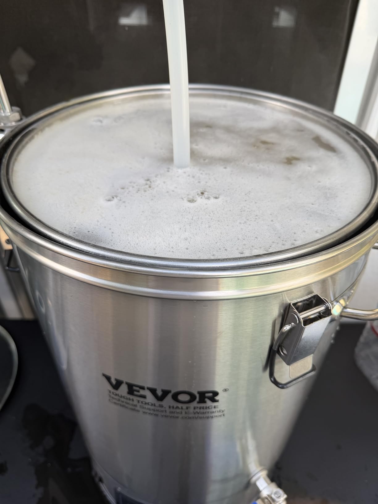 VEVOR Beer Brewing Equipment, 16 Gal/60L Beer Maker with Anti-Burn Pump and Wort Chiller, 3000W All-in-One Home Brewing Kit with Digital Control, Recipe Memory & Timer, Removable mesh strainer customer photo 1