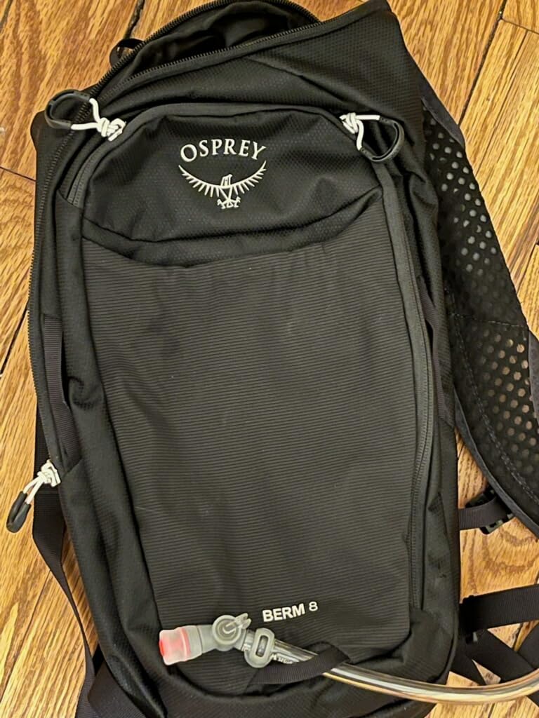 Osprey Berm Biking Backpack with Hydraulics Reservoir - Lightweight Hydration Backpack for Men and Women customer photo 2