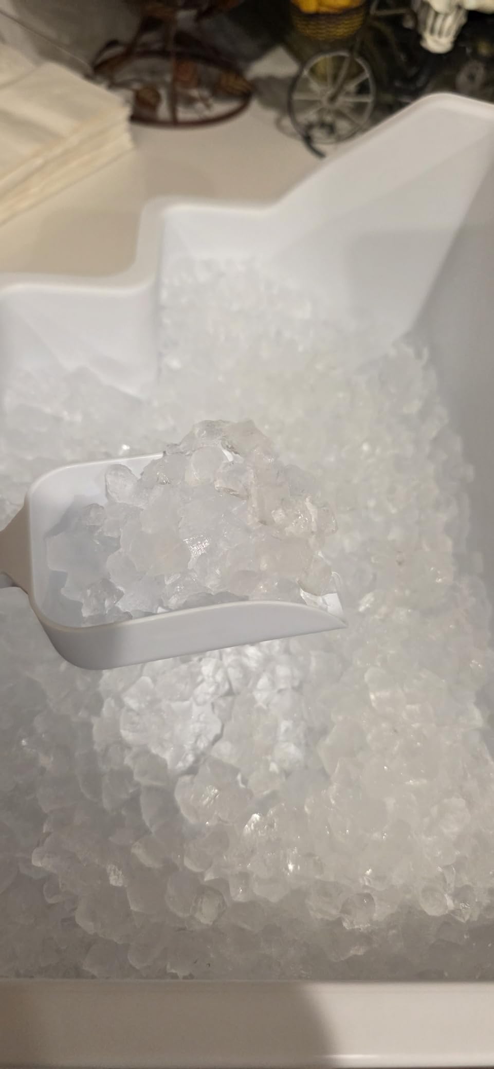 Silonn Clear Ice Cube Maker Countertop, Makes 3 Large 1.6