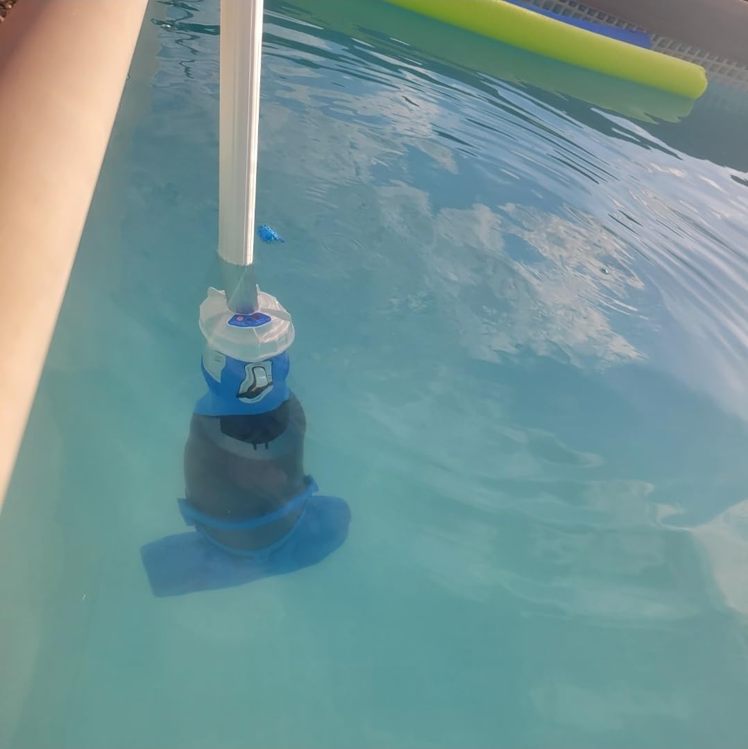 Cordless Pool Vacuum with Telescopic Pole, 18.5 GPM Powerful Suction, 1.5H Supercharge Technology, Handheld Pool Vacuum Cleaner for Above Ground/Inground Pools, Hot Tubs, Blue customer photo 2