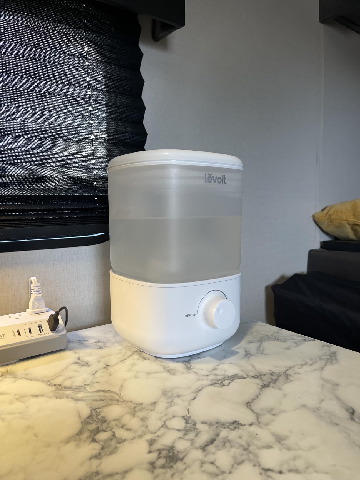 Levoit Humidifiers for Bedroom 4.2L Top Fill for Large Room, NeoClassic 450 | Dishwasher Safe, 42H Runtime, Easy to Clean, 21dB Quiet Cool Mist for Baby, Plants, Night Light, Essential Oil Diffuser customer photo 1