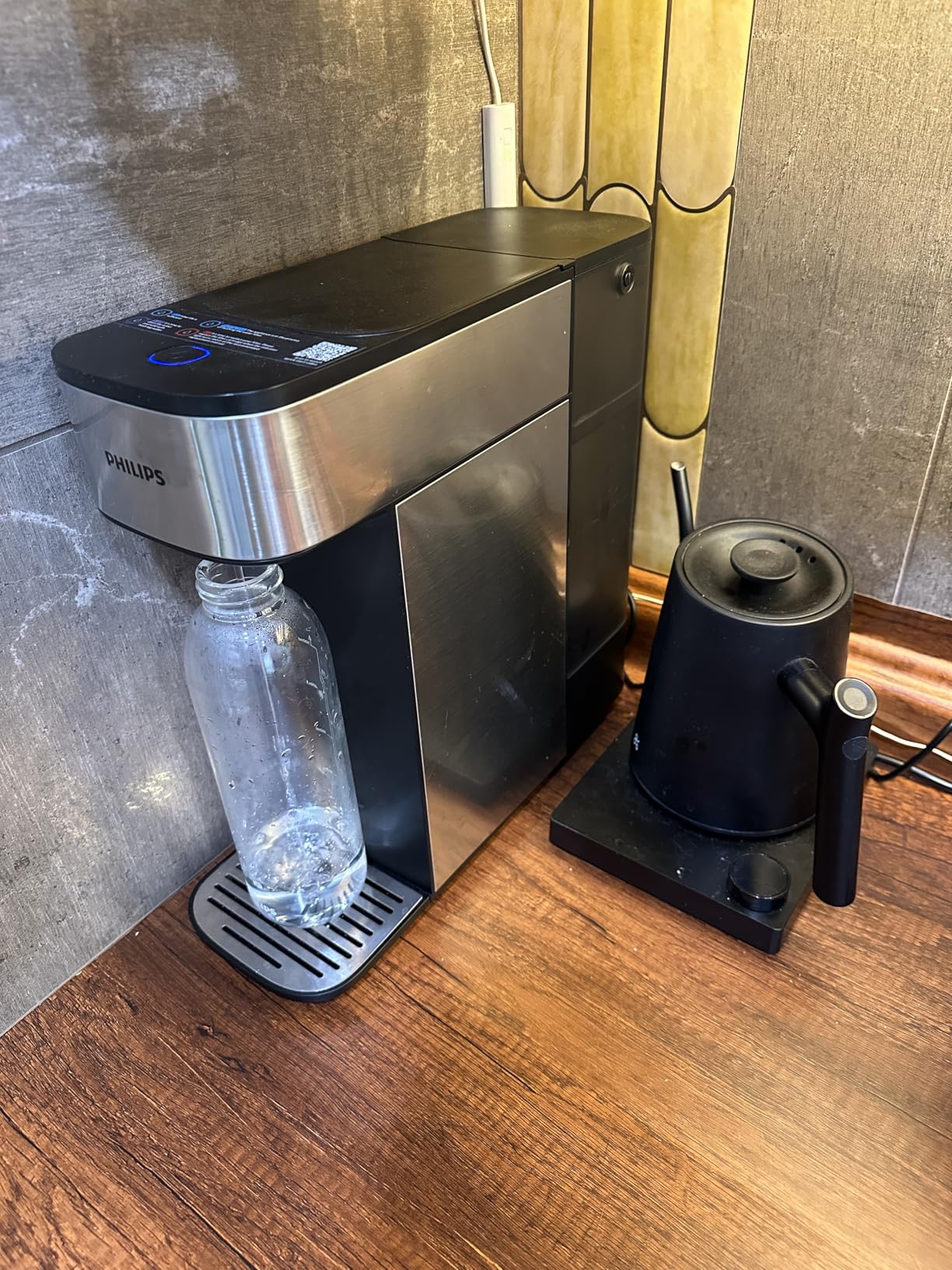 PHILIPS Countertop Reverse Osmosis Water Filter, Installation-Free | NSF-certified 5-stage RO countertop system with Aquaporin Tech customer photo 1
