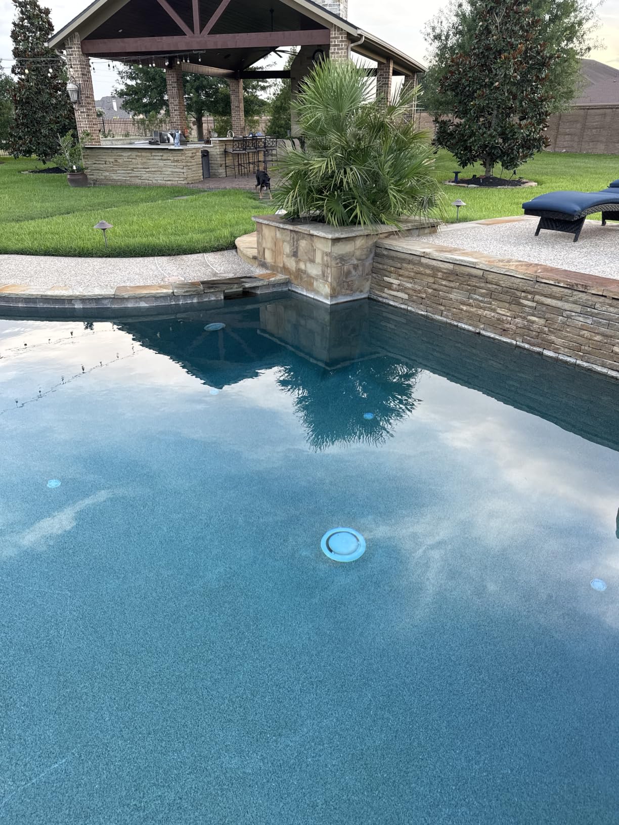 Beatbot Sora 10 Cordless Pool Vacuum Robot for Inground & Above Ground Pools, 6800 GPH Suction, Floor/Wall/Waterline/Shallow Area Cleaning, Waterline Parking, 300 Mins Runtime, Mint Green customer photo 1