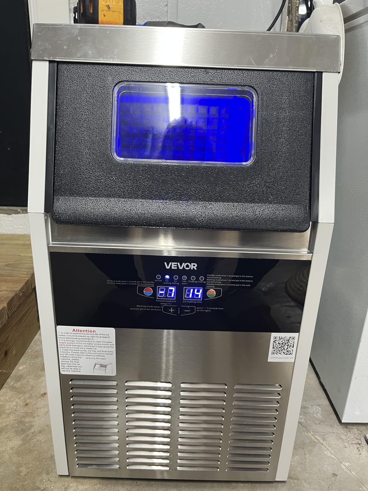 VEVOR Commercial Ice Maker Machine, 130 lbs/24h with 16-30 lbs Storage Capacity, Built-in/Freestanding/Under Counter, Stainless Steel Ice Maker with LED Display & Self-Cleaning, Home Bar Restaurant customer photo 1