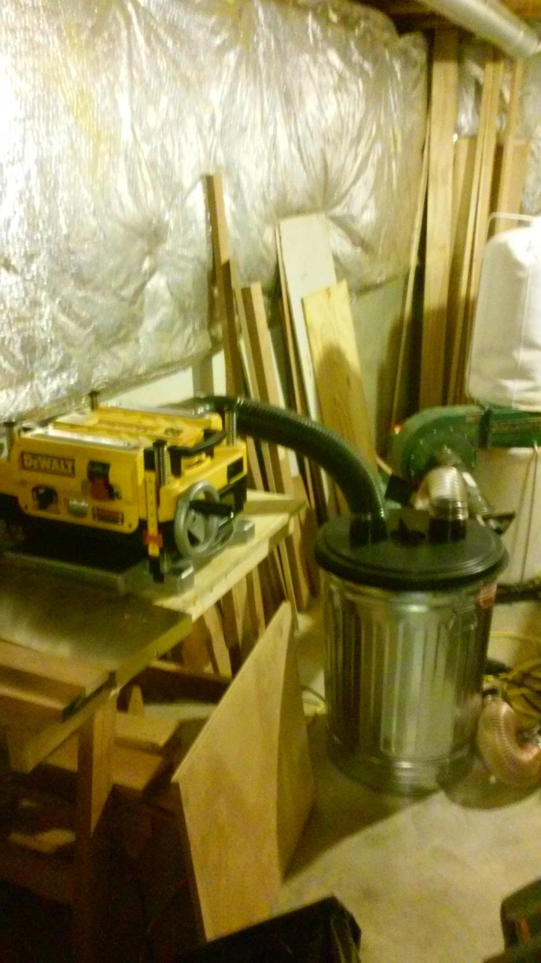 DEWALT Planer, Thickness Planer, 13-Inch, 3 Knife for Larger Cuts, Two Speed 20,000 RPM Motor, Corded (DW735) customer photo 1