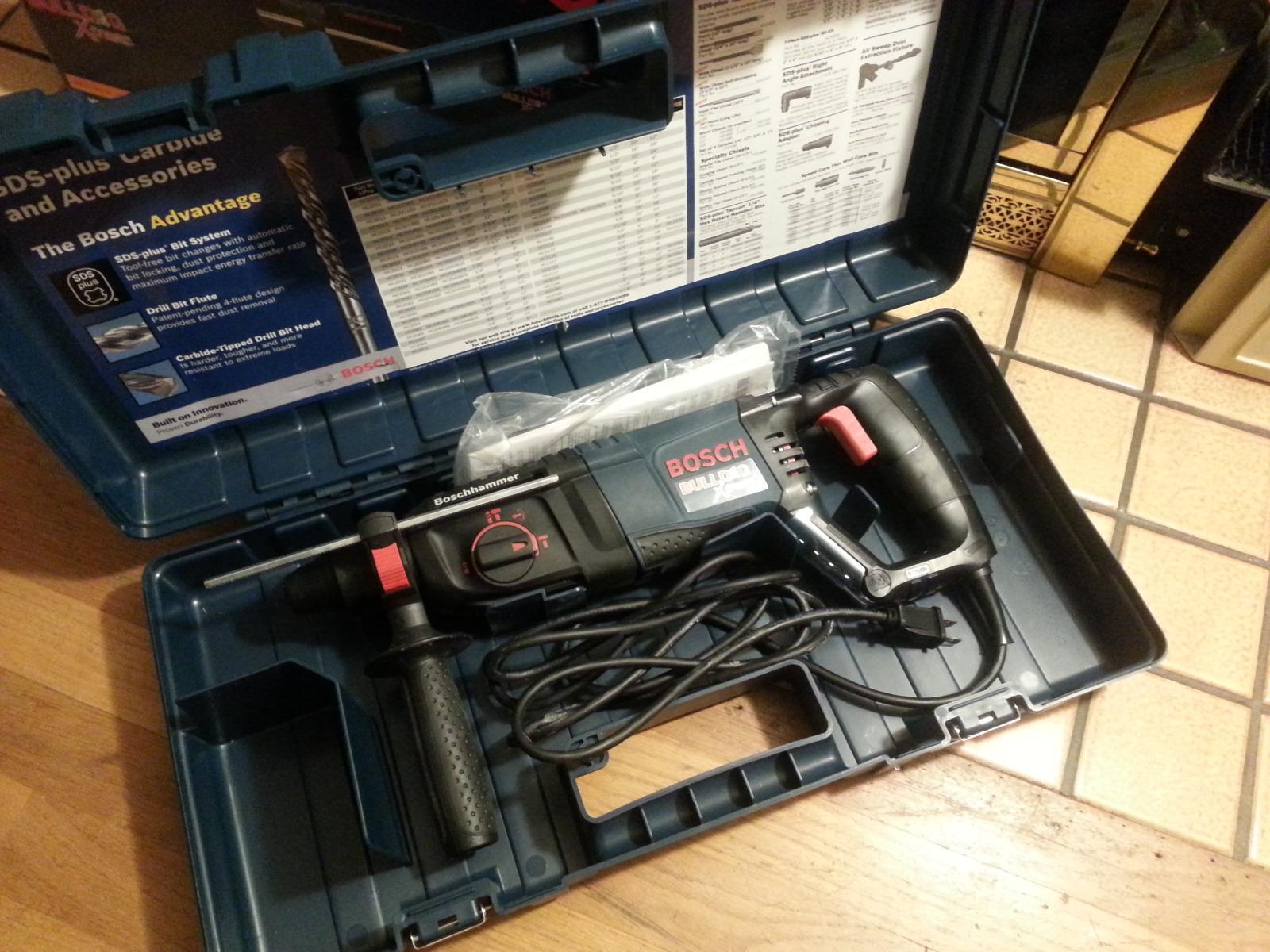 BOSCH 11255VSR Bulldog Xtreme SDS-Plus Rotary Hammer customer photo 2
