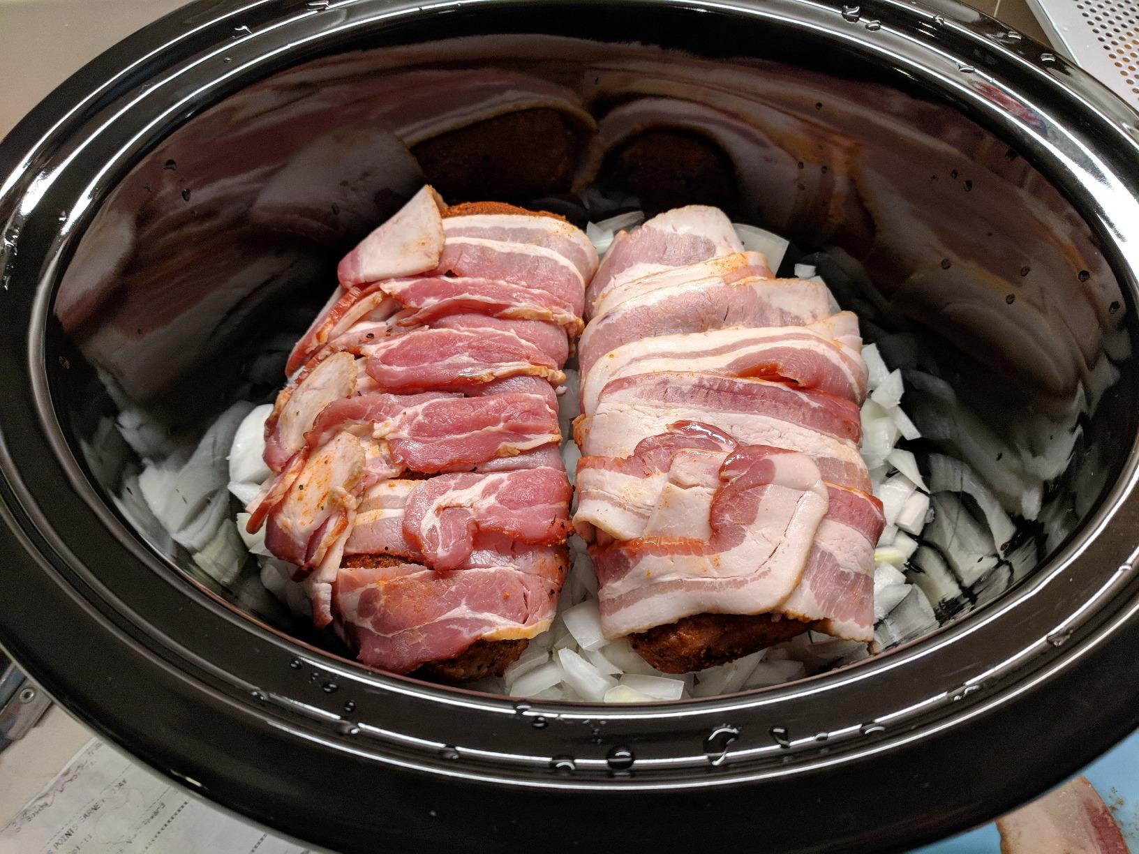 Crock-Pot Cook N Carry Oval Manual Portable Slow Cooker, Silver, 6-Quart | Travel-Proof Locking Lid, Serves 7+, High/Low/Warm Settings, Removable Dishwasher-Safe Stoneware, for Potlucks & Tailgating customer photo 2