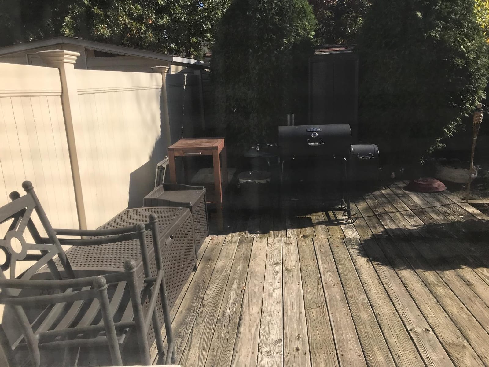 Suncast Outdoor Storage Box - 73 Gallon Mocha Brown Deck Box customer photo 1
