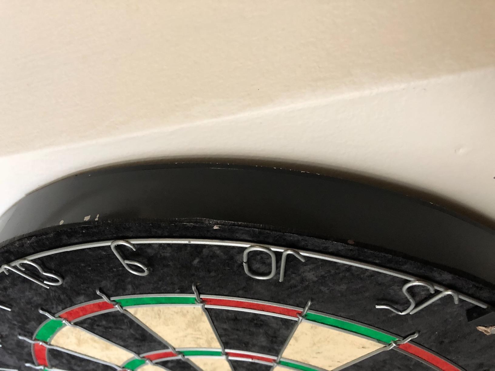 Hey Play Bristle and Metal Dart Board, 18