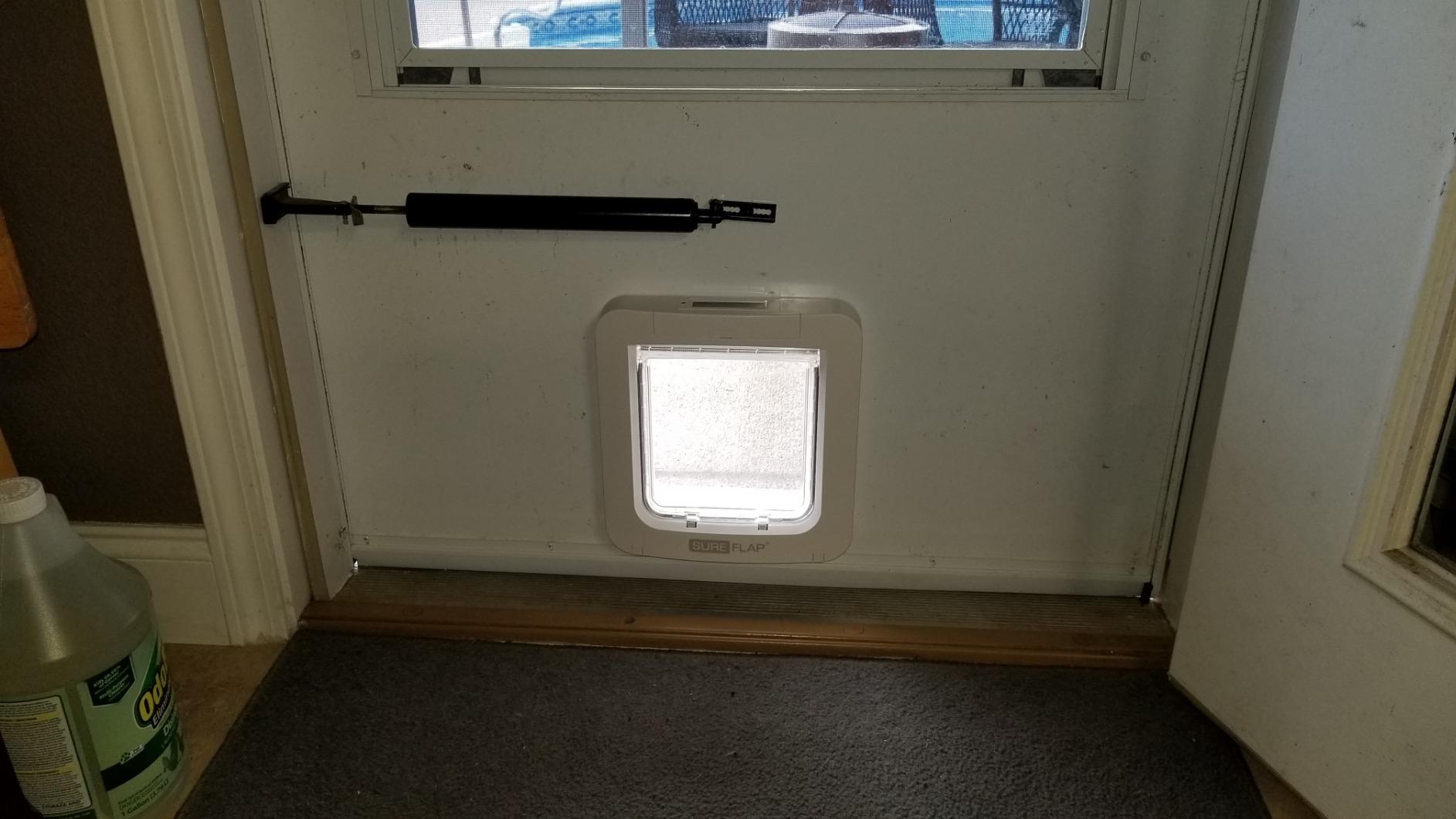 SureFlap-Sure Petcare Microchip Pet Door (White) customer photo 1