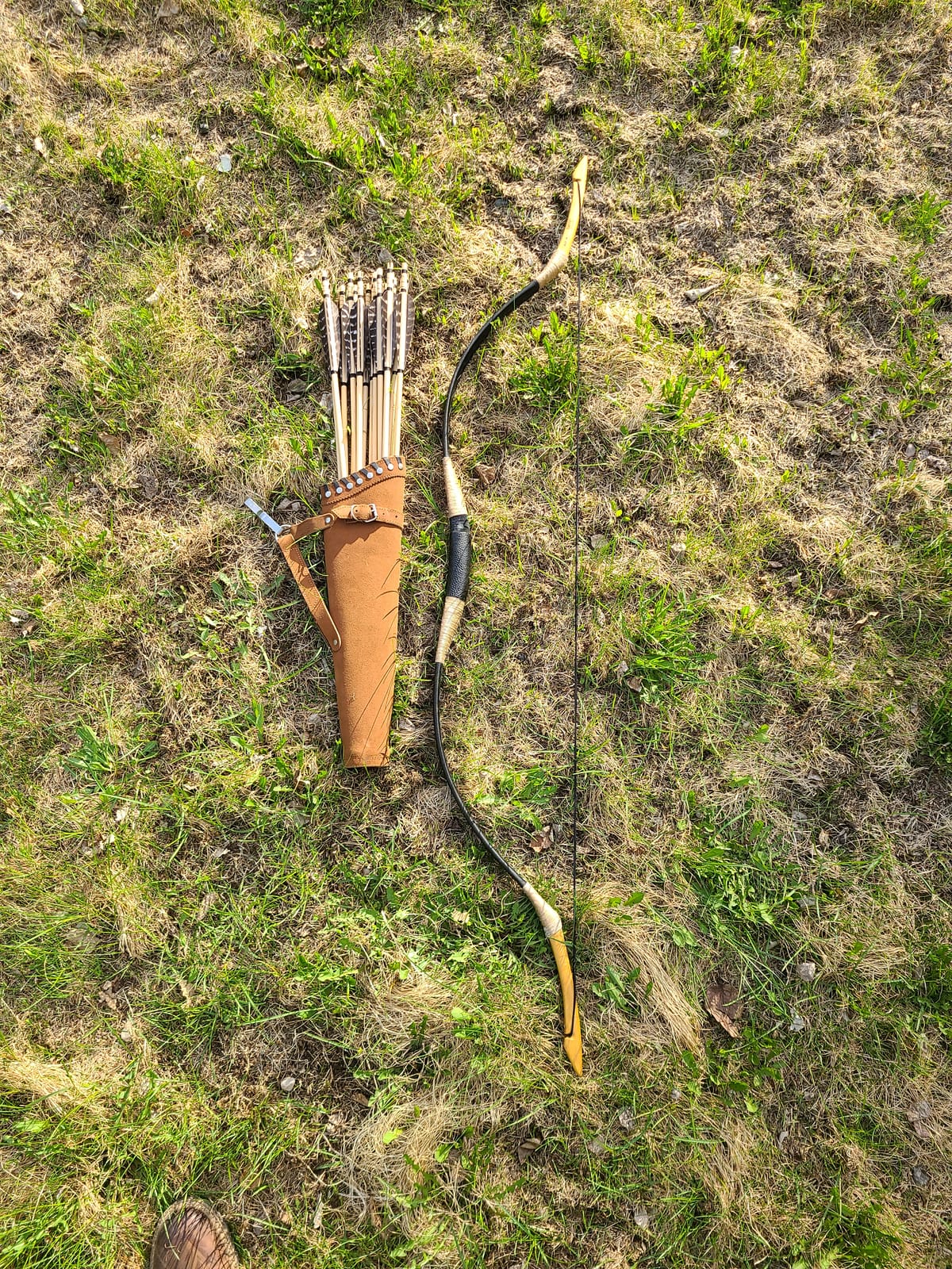 longbowmaker Hungarian Style Handmade Longbow Flagella Recurve Horsebow Archery 20-110LBS H1 customer photo 1