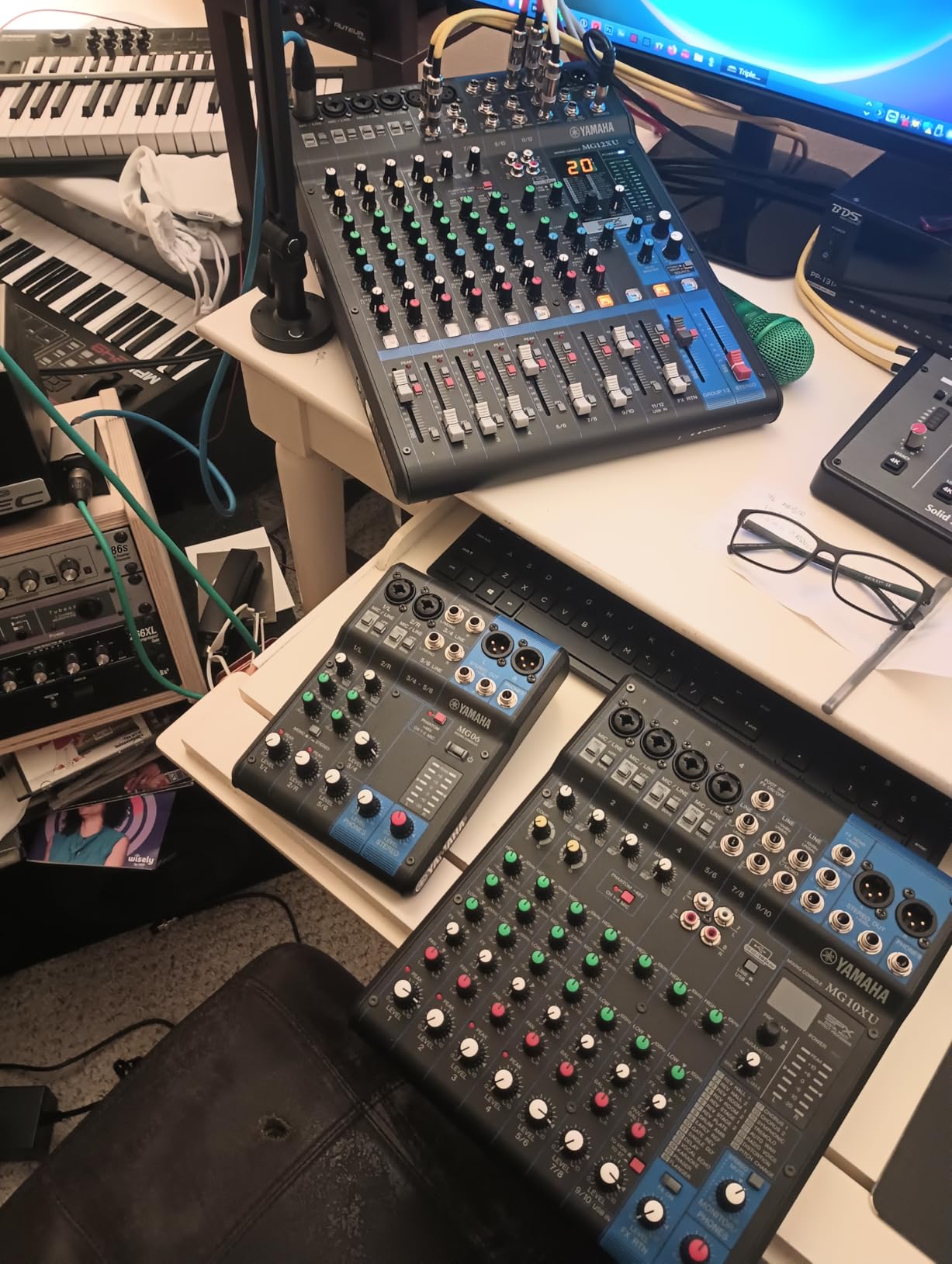 Yamaha MG10 10-Input Stereo Mixer, XLR Connectivity, Black customer photo 1